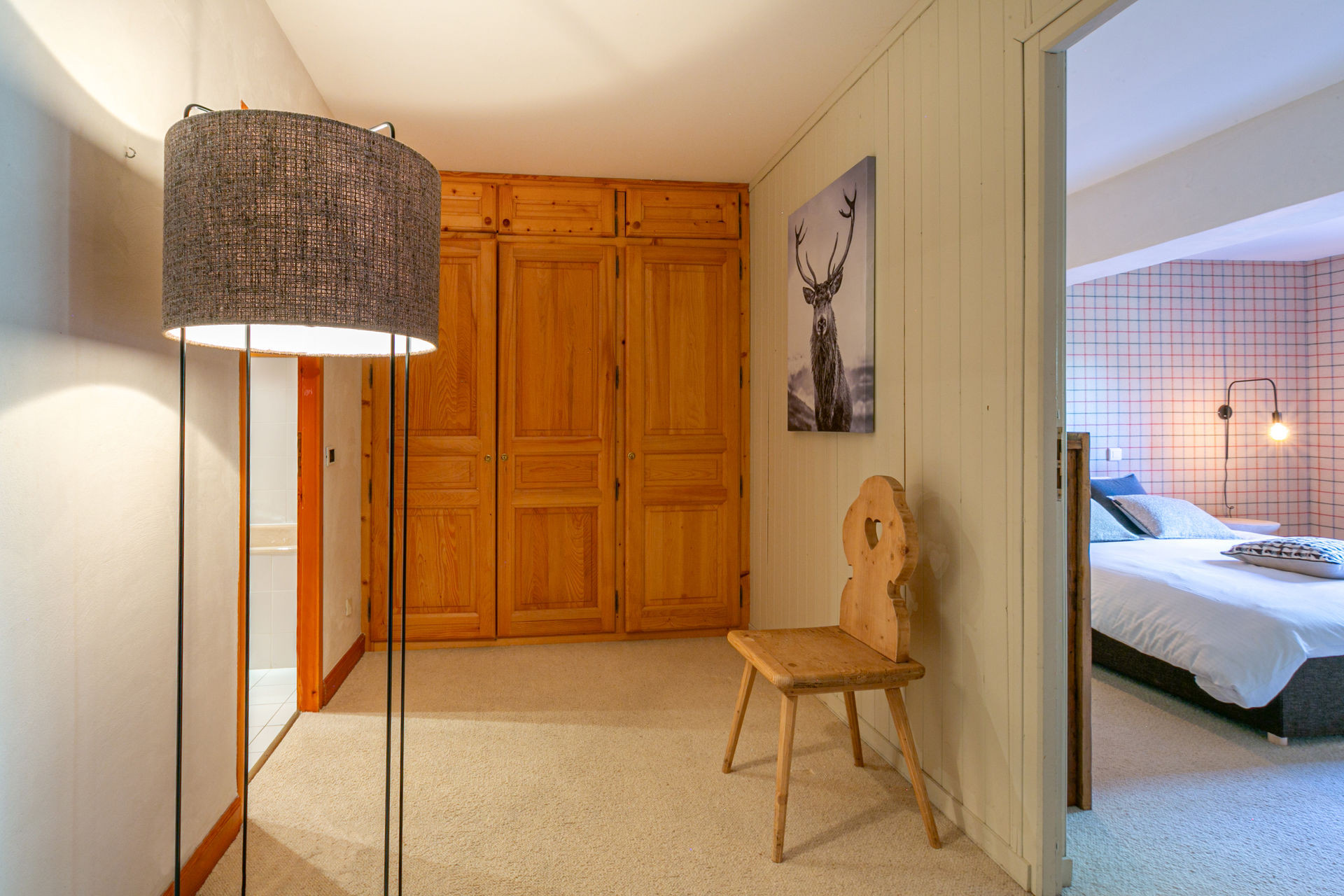 _lv_images__lot_0002340286_14_1456525