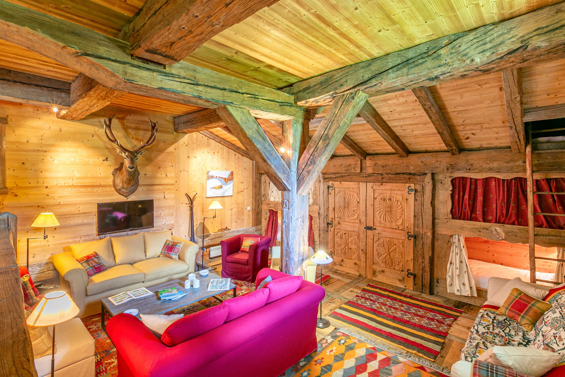 _lv_images__lot_0002340310_02_1454359