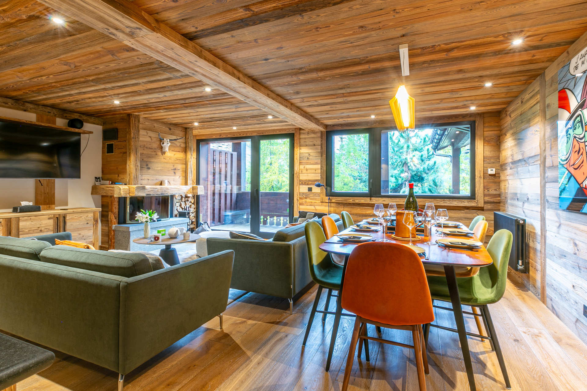 _lv_images__lot_0002340318_05_1456611