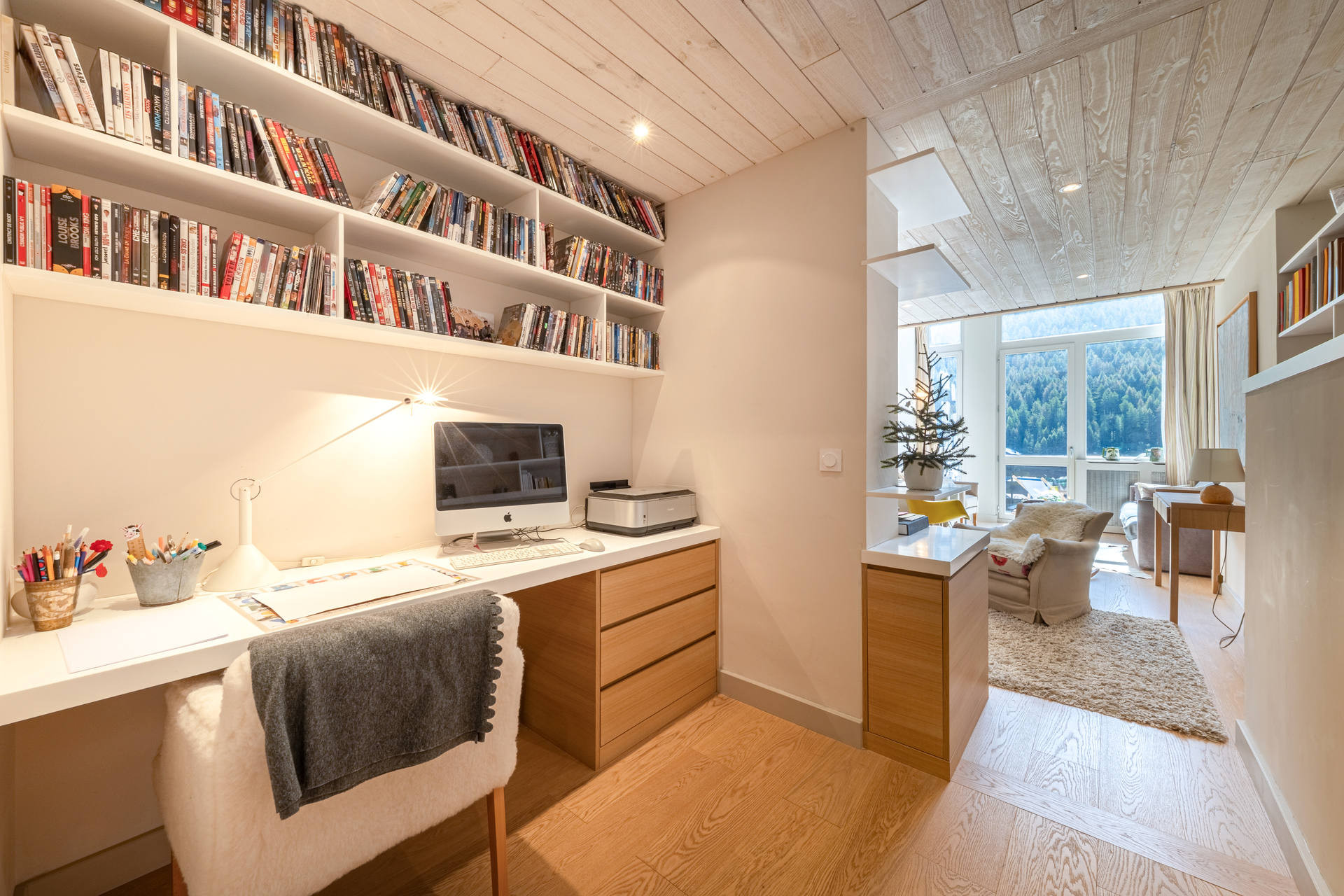 _lv_images__lot_0002340346_10_1454874