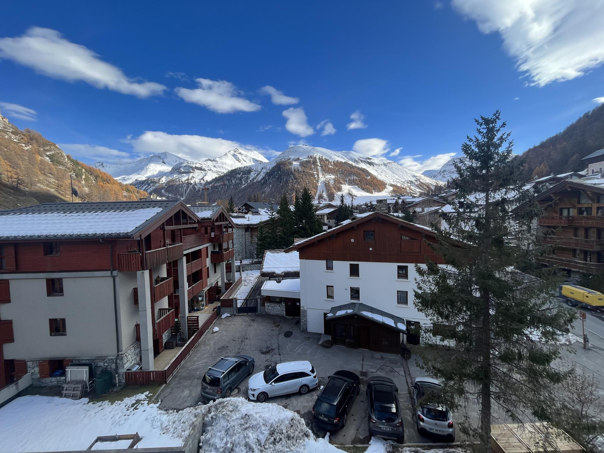 _lv_images__lot_0002340353_14_1456297