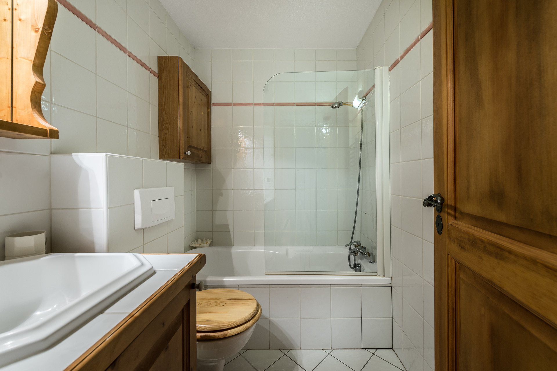 _lv_images__lot_0021080010_05_1449206