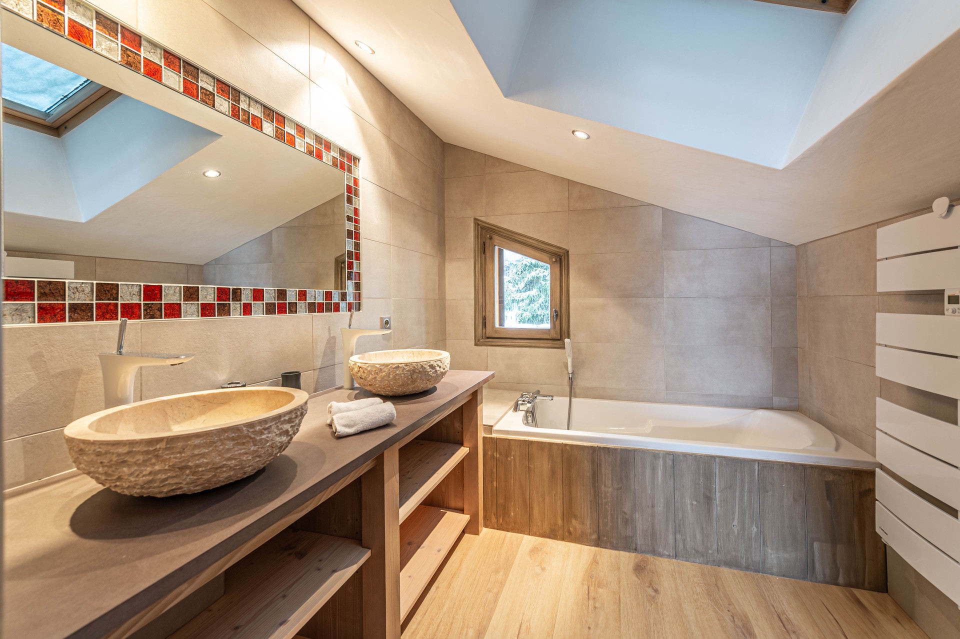 _lv_images__lot_0021720001_11_1448354