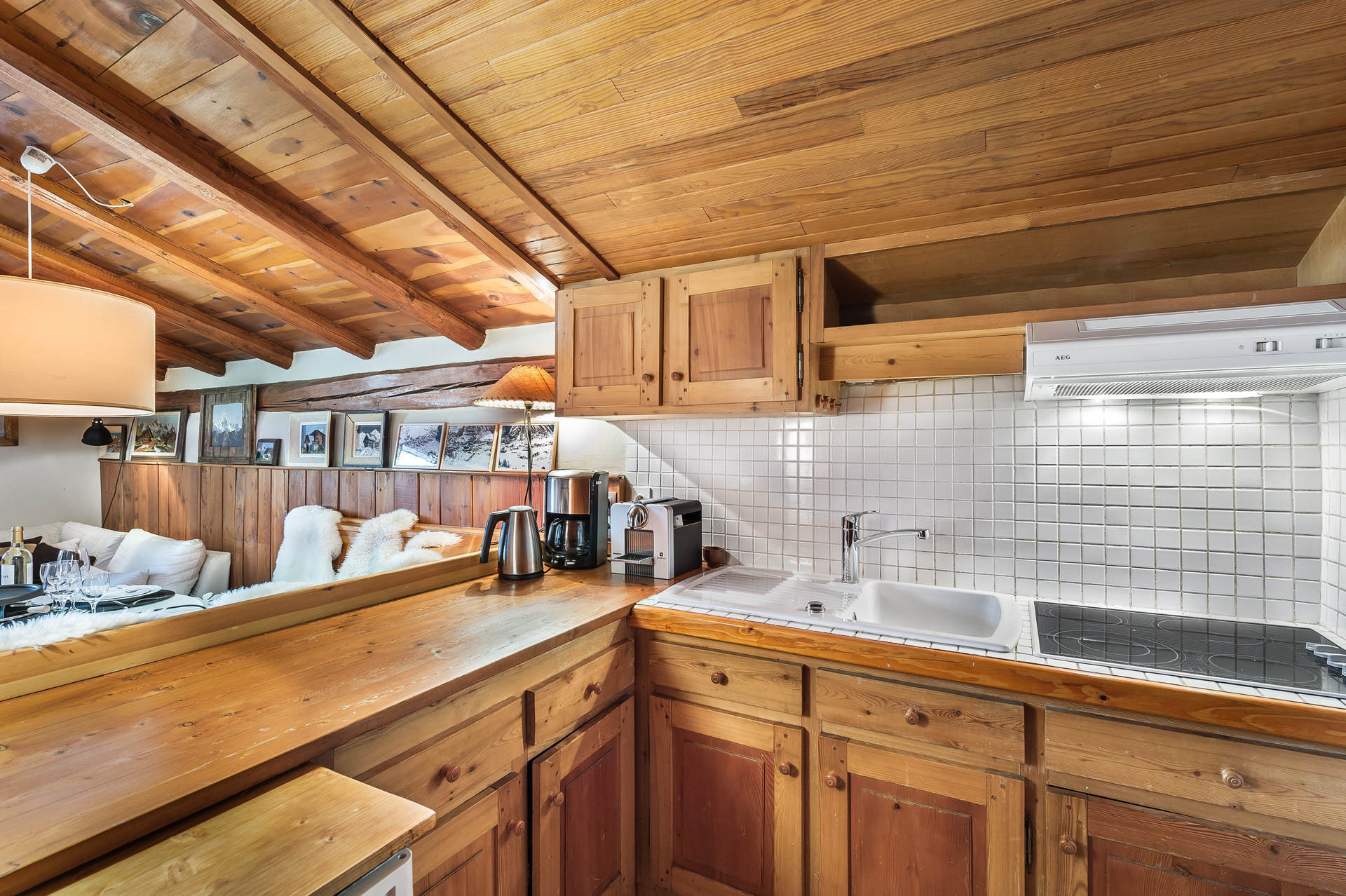 _lv_images__lot_0060250001_06_1446869