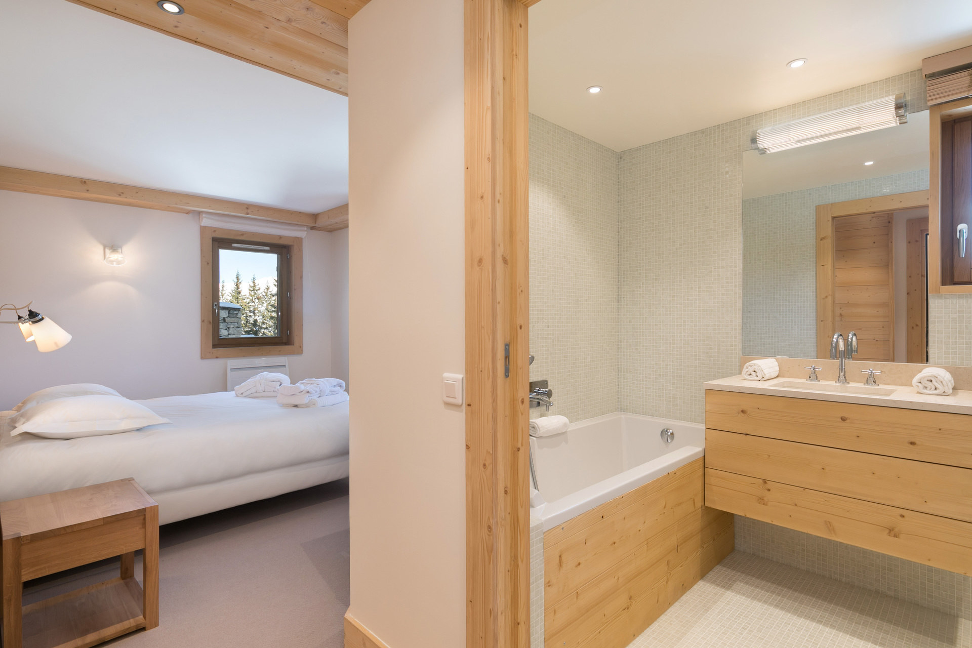 _lv_images__lot_0060510602_07_1448798