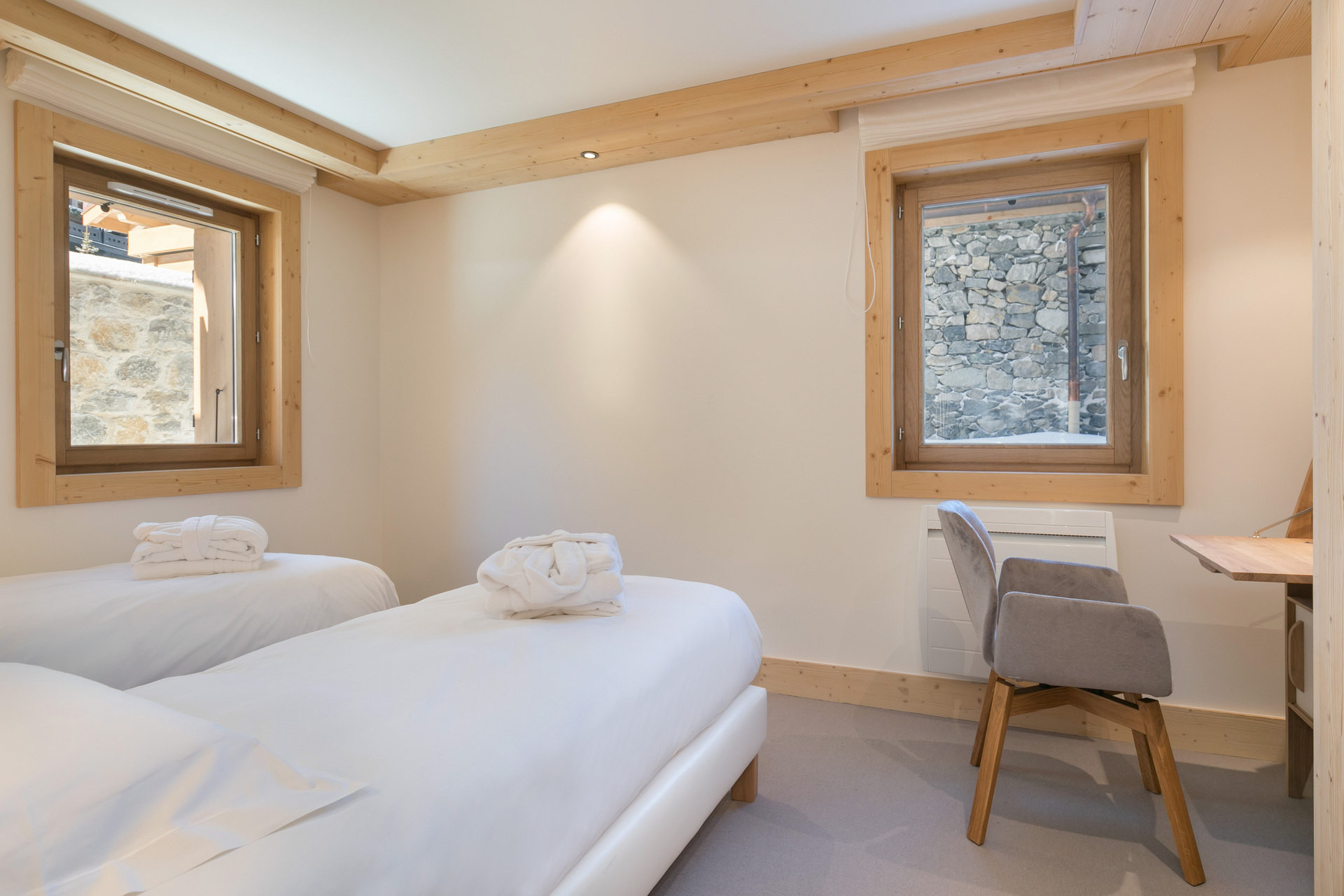 _lv_images__lot_0060510602_09_1448800