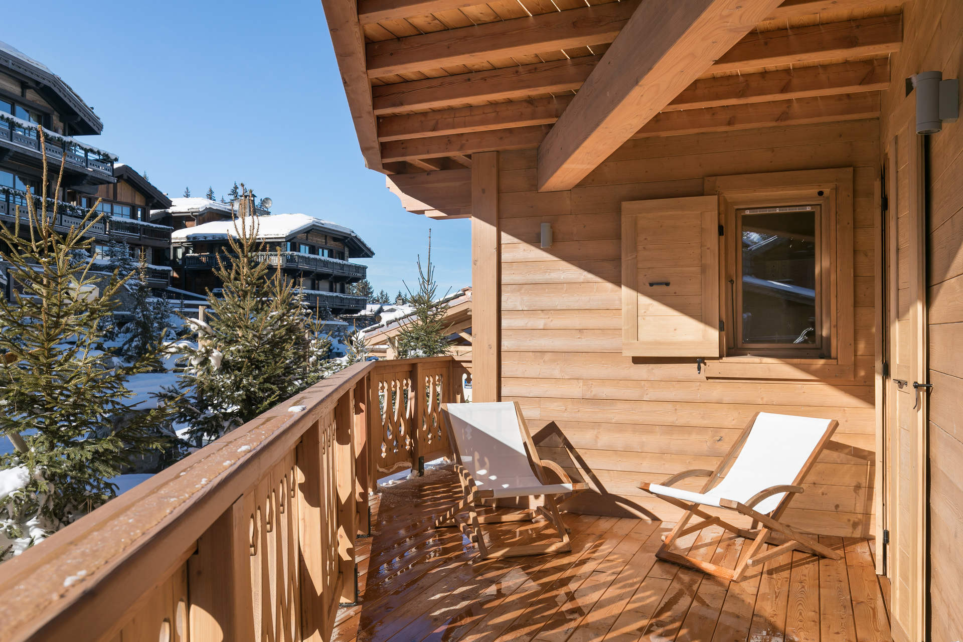 _lv_images__lot_0060510603_12_1448767