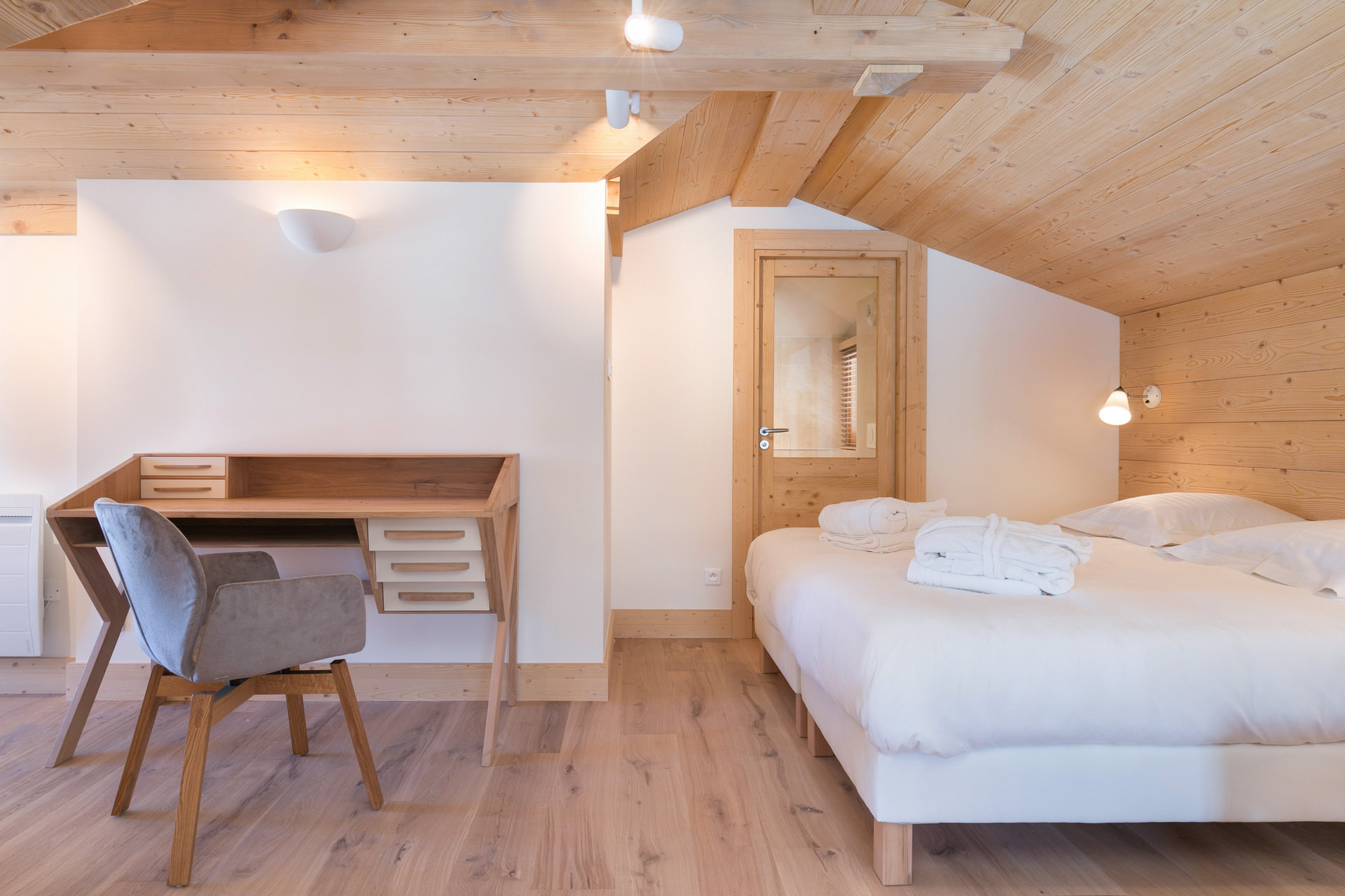 _lv_images__lot_0060510605_11_1448742