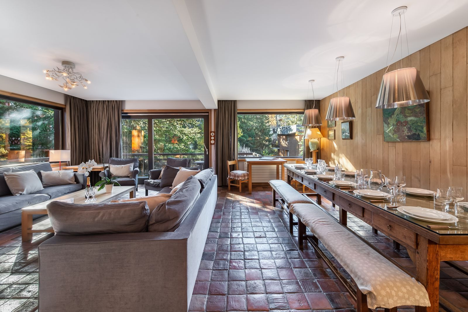 _lv_images__lot_0060510686_02_1448104