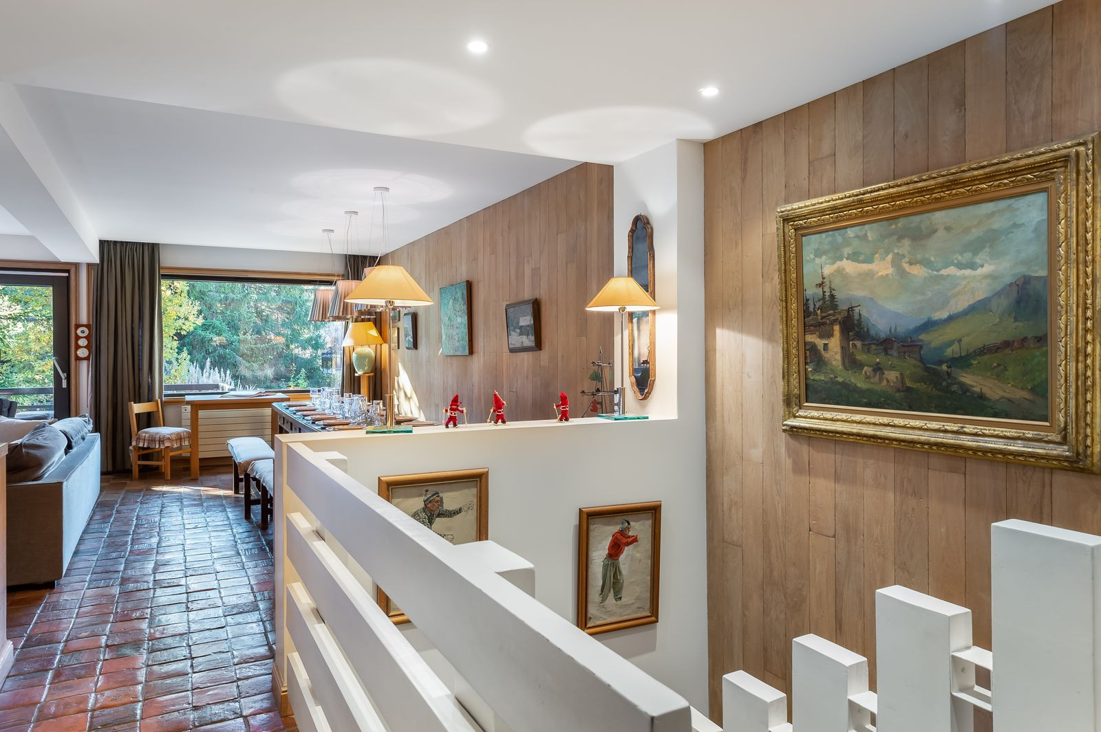 _lv_images__lot_0060510686_03_1448105