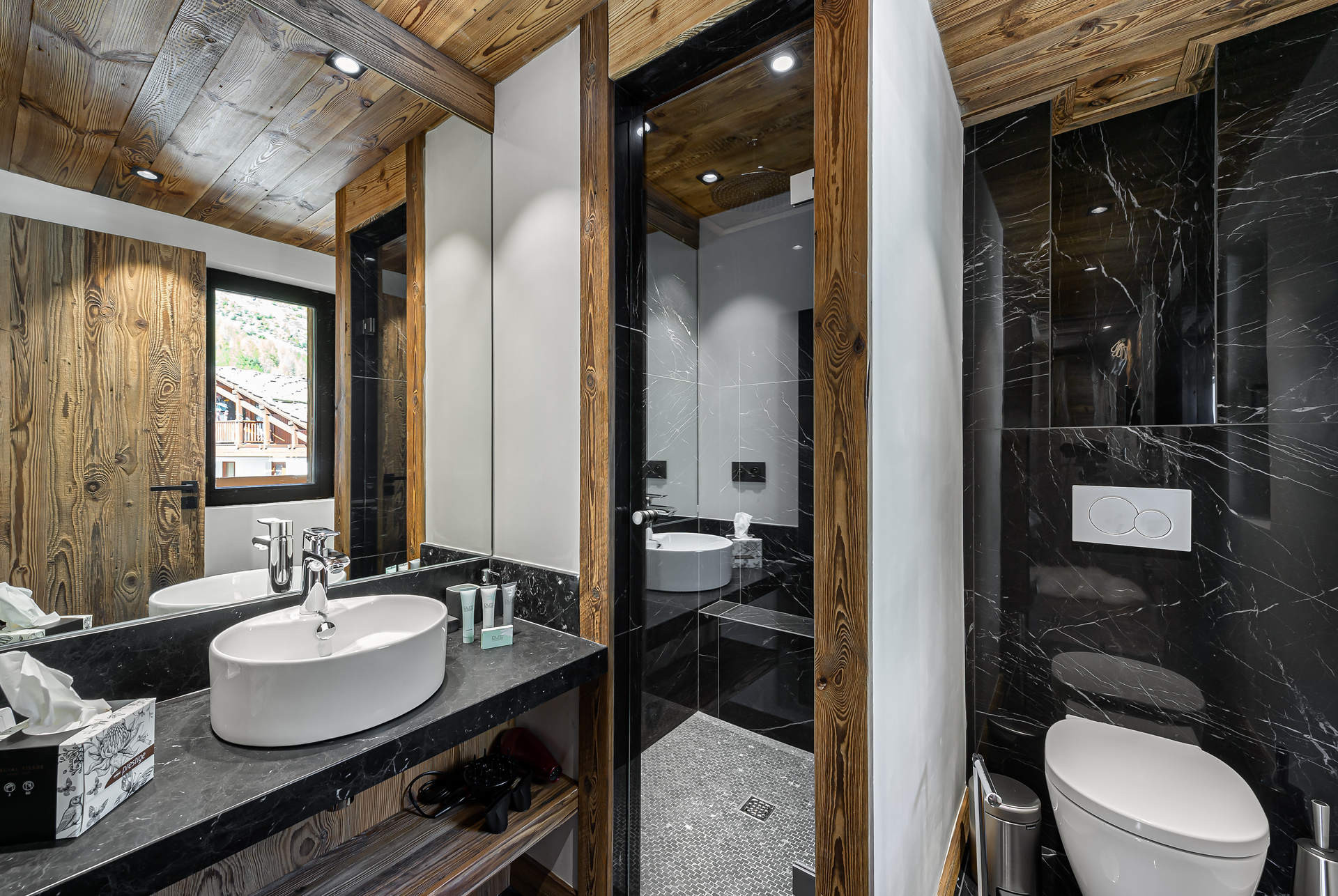 _lv_images__lot_0060510724_15_1446610 _lv_images__lot_0060510724_15_1446610