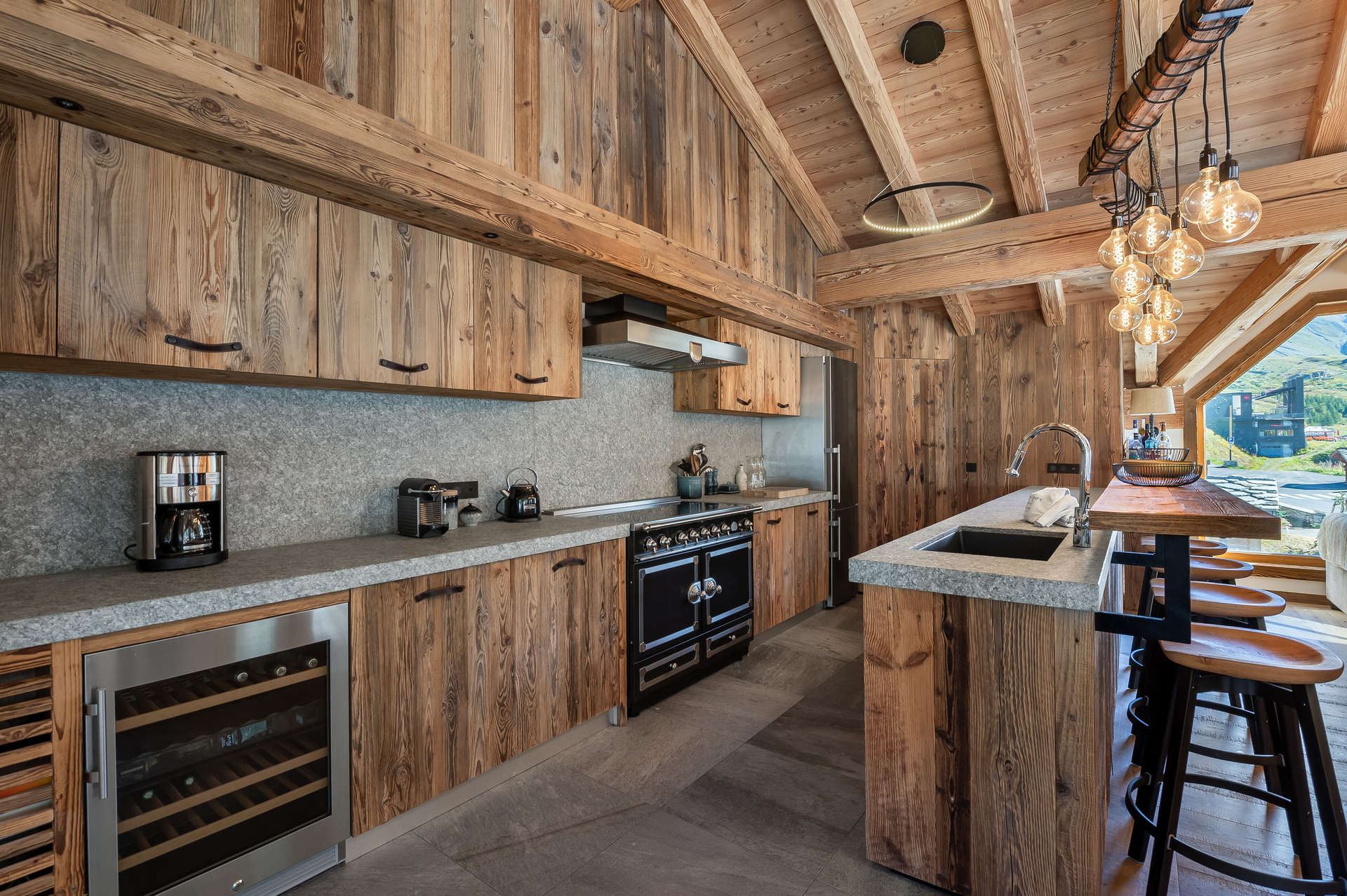 _lv_images__lot_0060510753_05_1446354