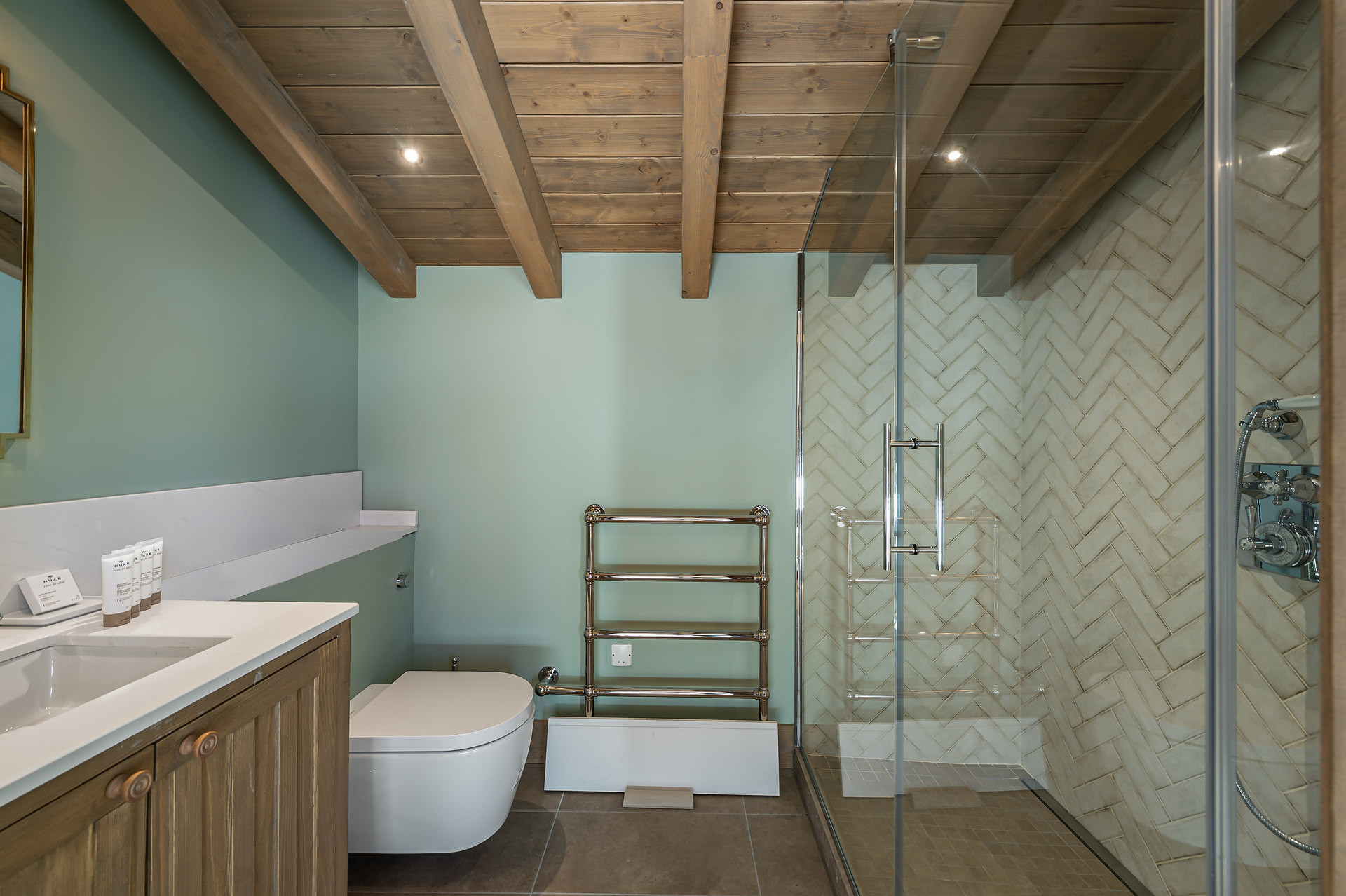 _lv_images__lot_0060510759_15_1445071