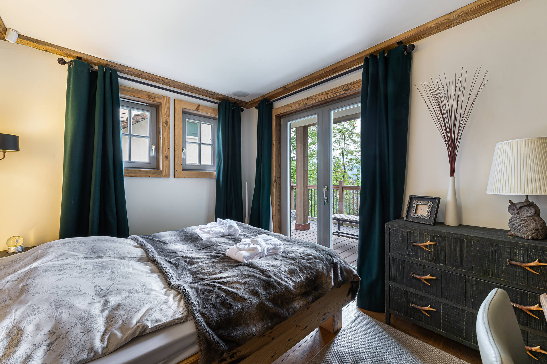 _lv_images__lot_0060510805_08_1445609