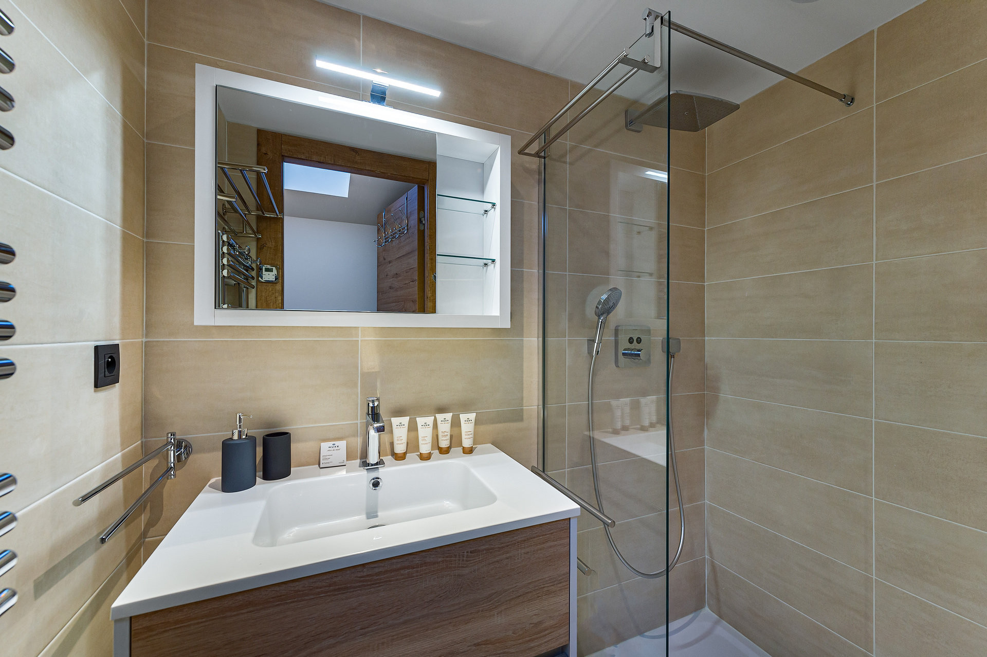 _lv_images__lot_0060510980_13_1445645