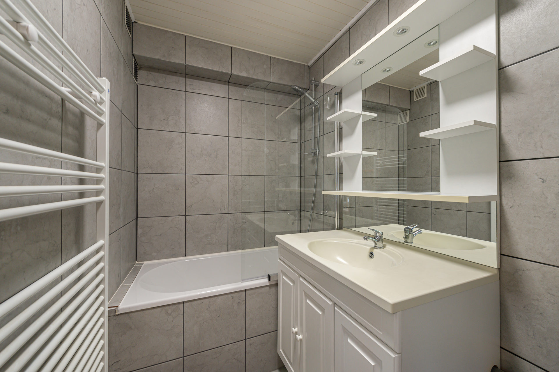 _lv_images__lot_0060510983_09_1446042