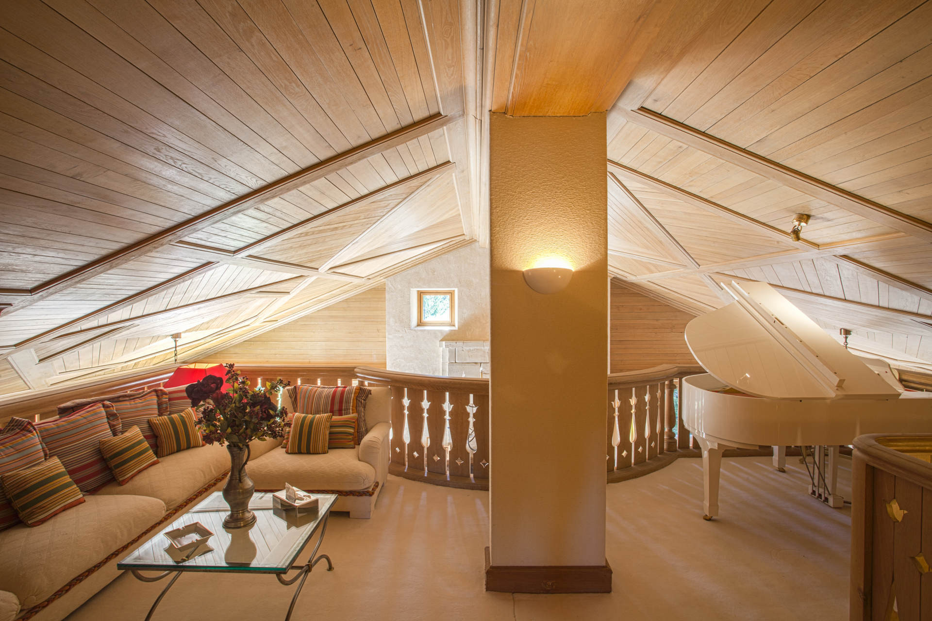 _lv_images__lot_0060511061_09_1448167