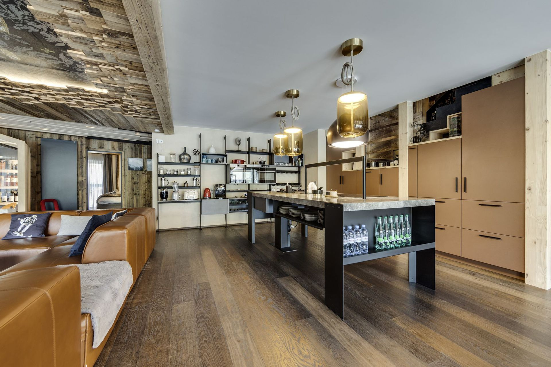 _lv_images__lot_0060511291_02_1447022