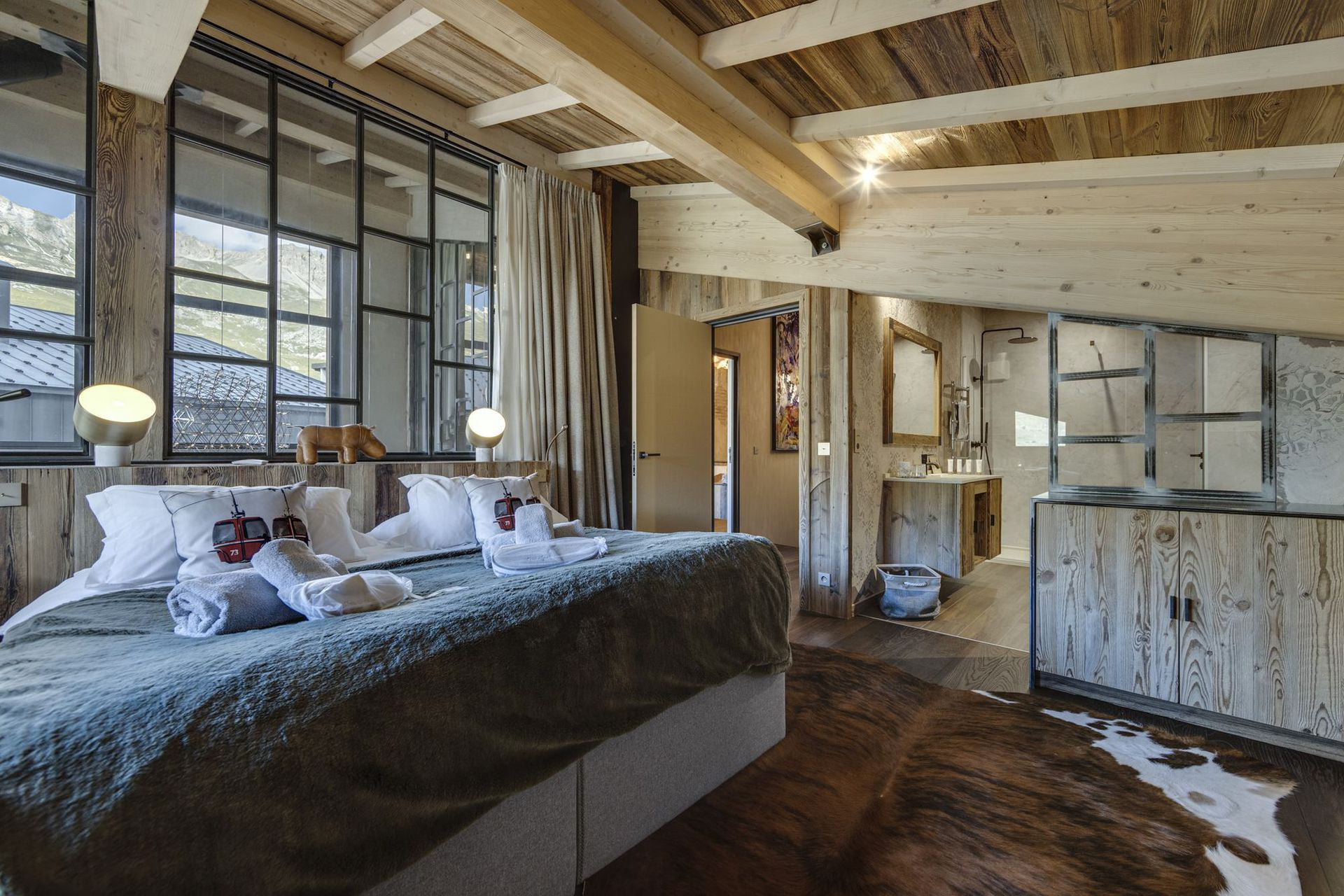 _lv_images__lot_0060511291_13_1447033