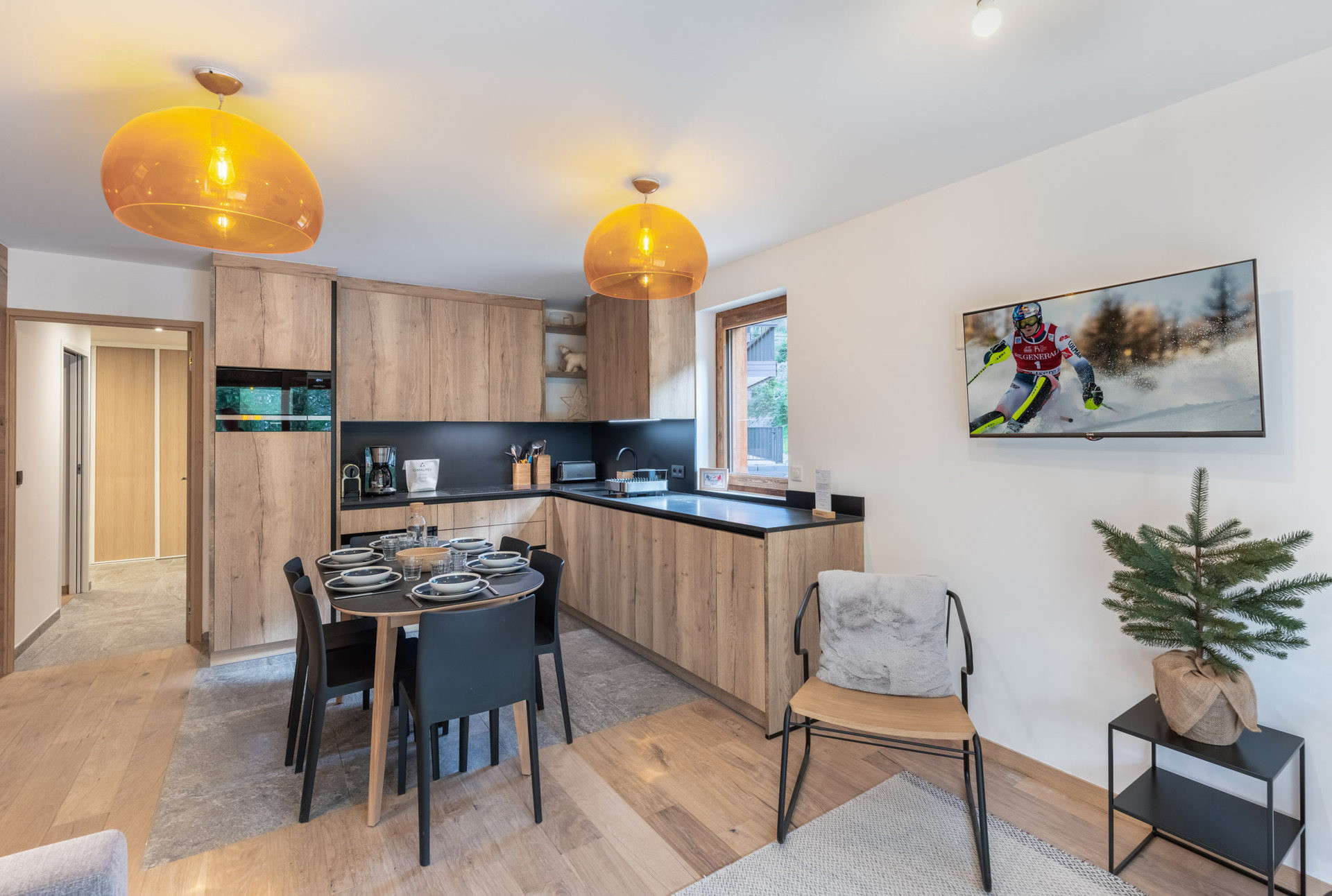 _lv_images__lot_0074061529_02_1445827