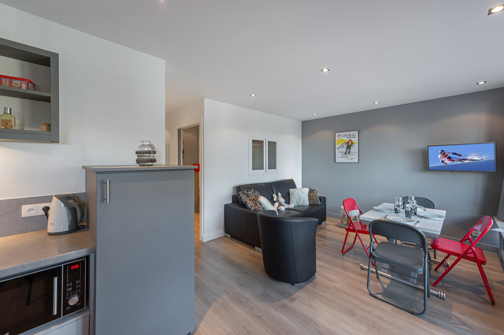 _lv_images__lot_0074061596_02_1445491