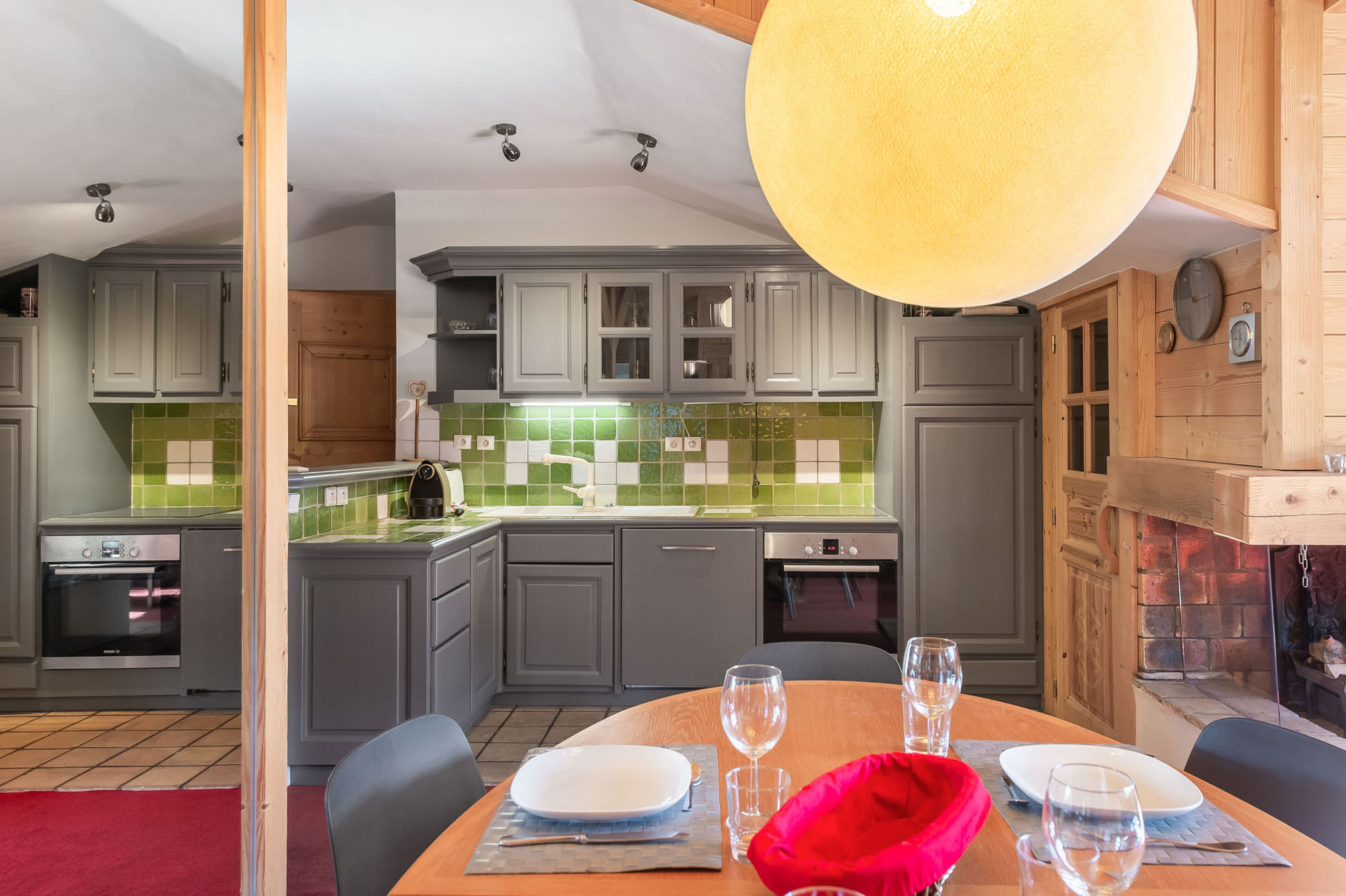 _lv_images__lot_0074061604_06_1449167