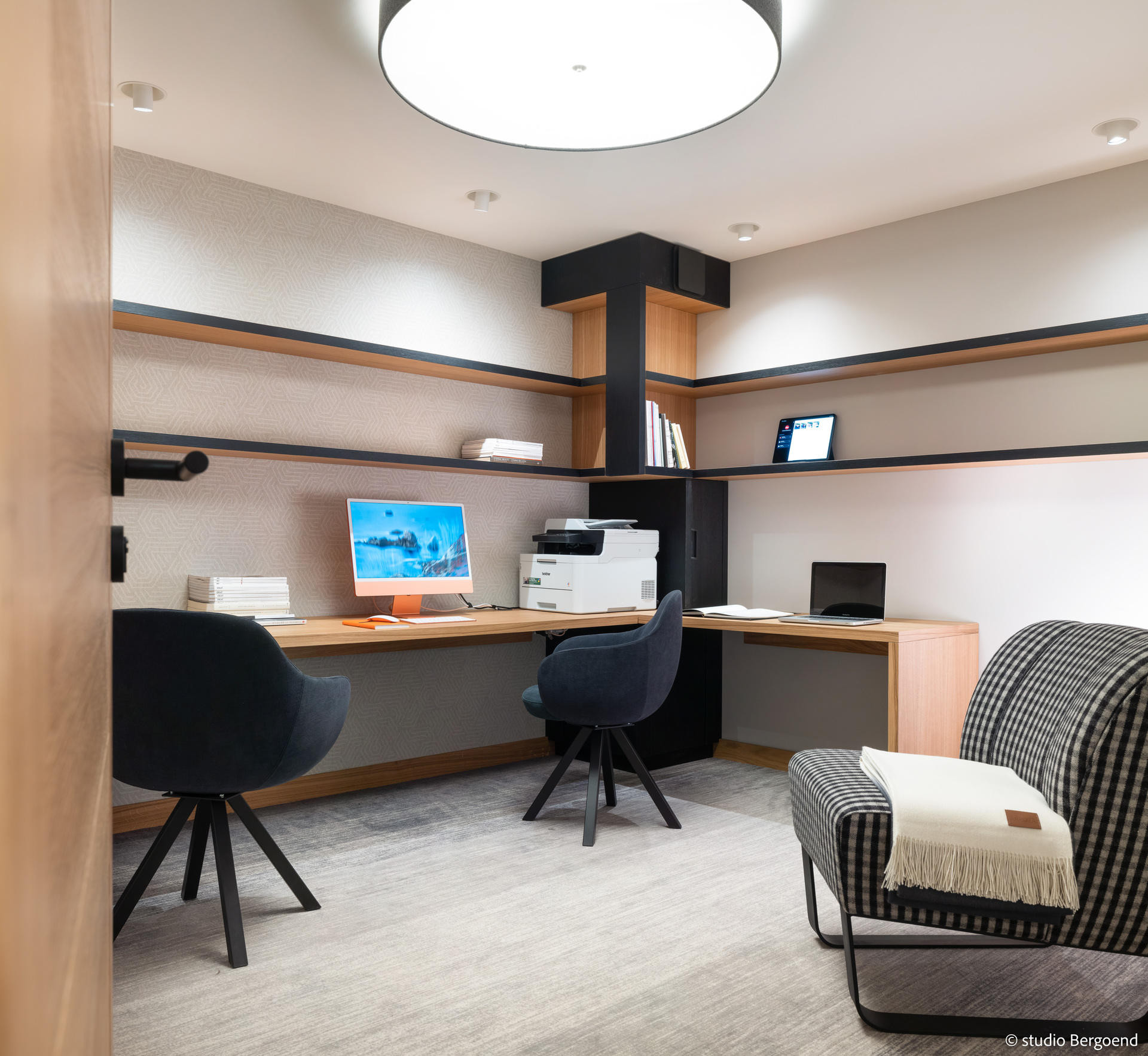 _lv_images__lot_0074061806_15_1342857