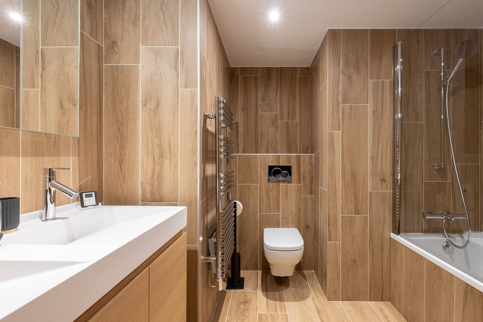 _lv_images__lot_0074061856_13_1445287