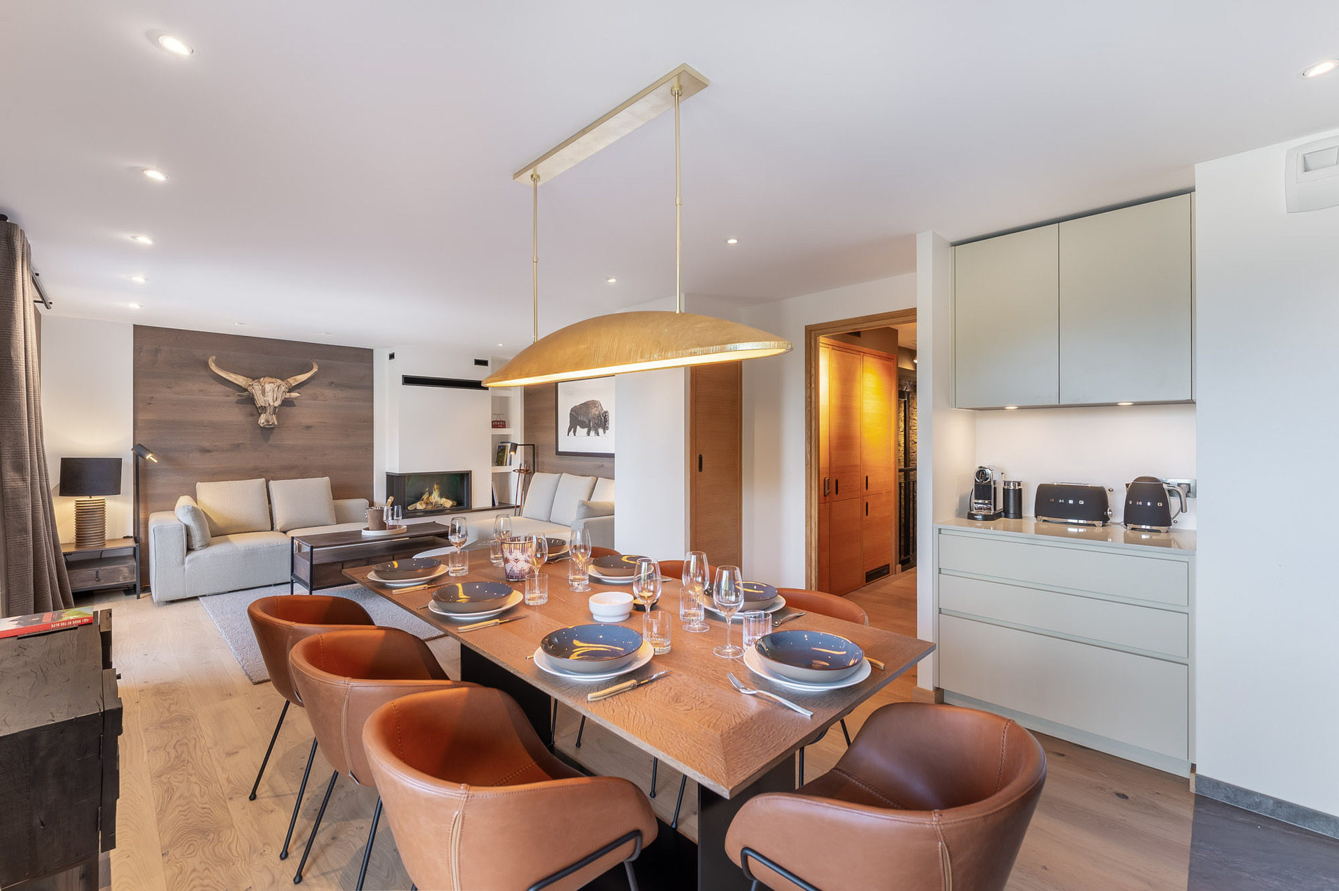 _lv_images__lot_0074061865_04_1445348