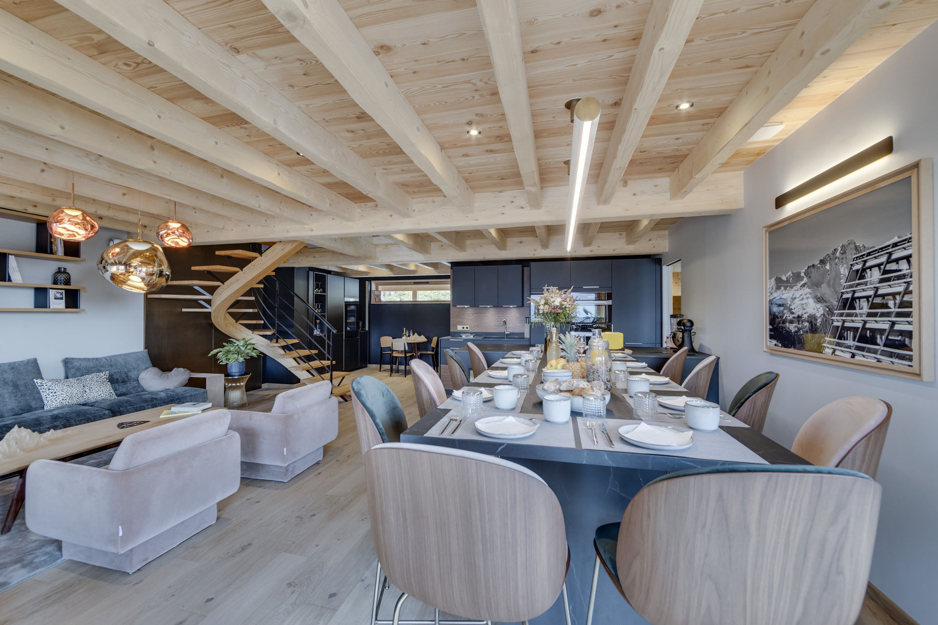 _lv_images__lot_0074061957_02_1362408