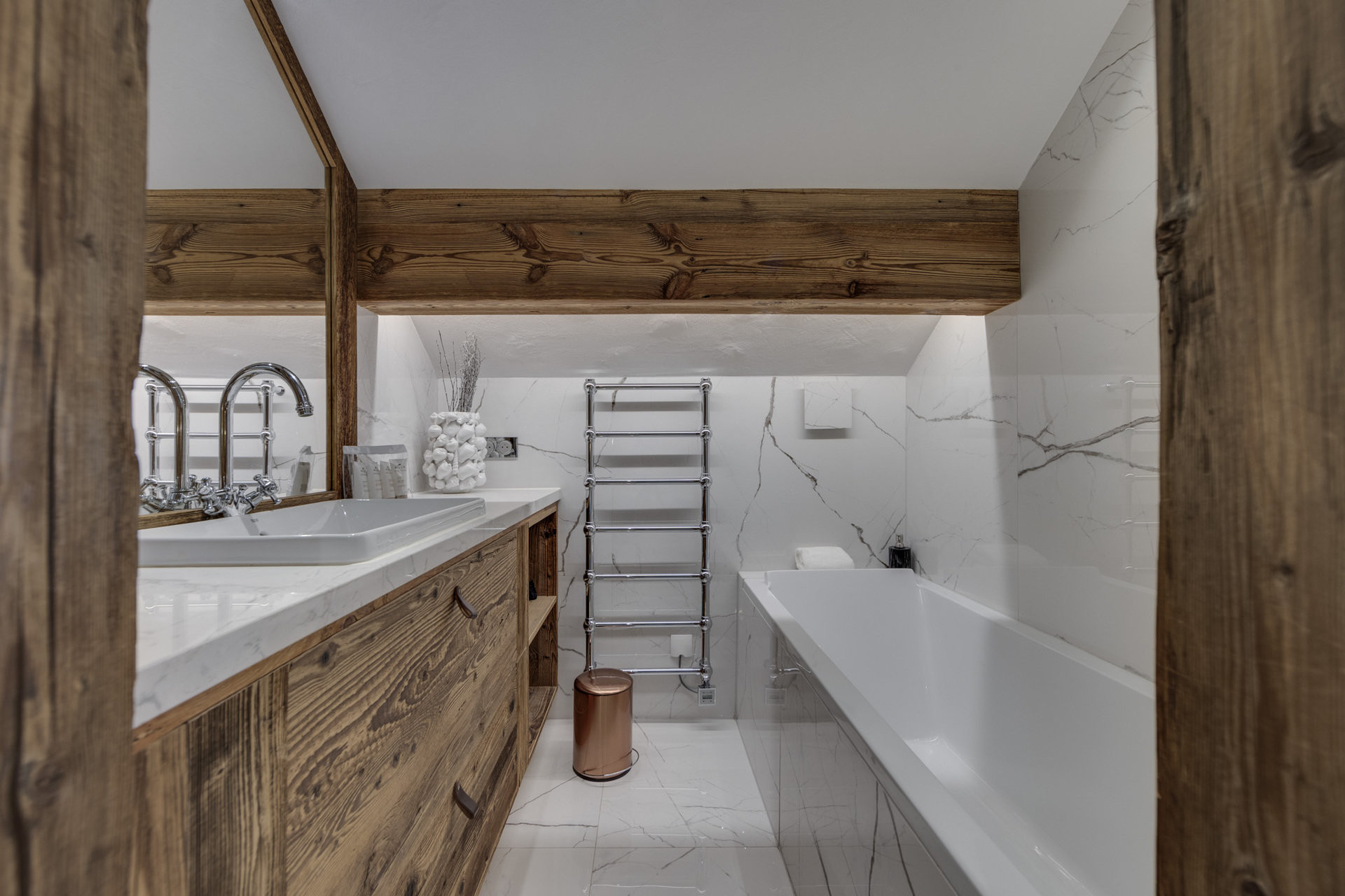 _lv_images__lot_0075553703_13_1446393