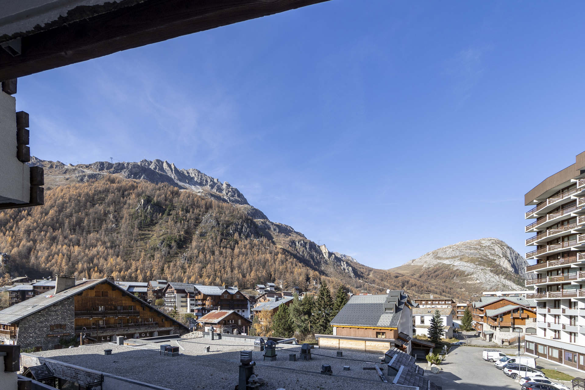 _lv_images__lot_0075553775_10_1446302