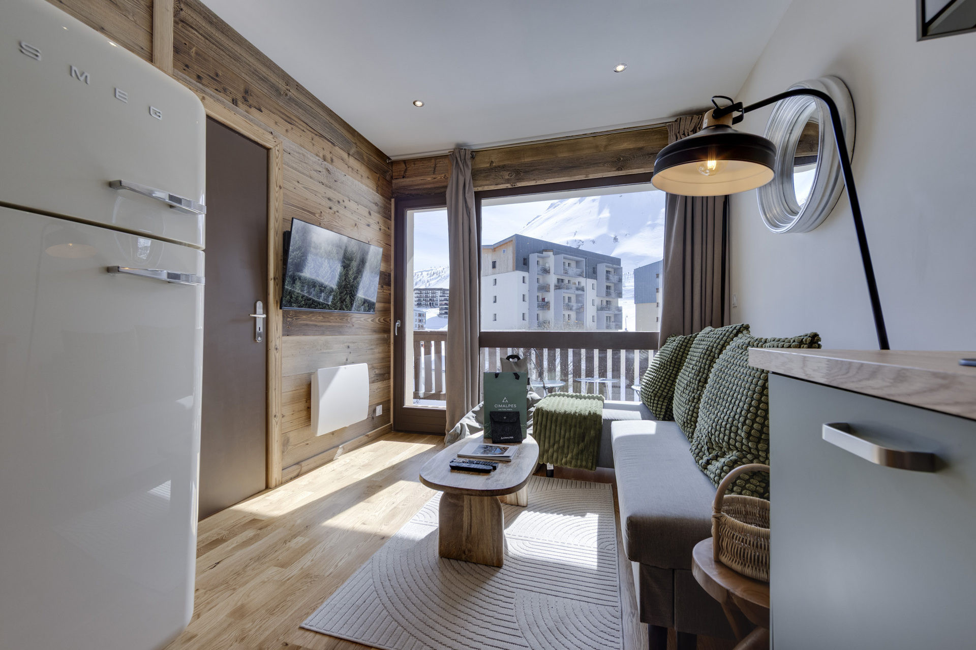 _lv_images__lot_0075553797_02_1447297