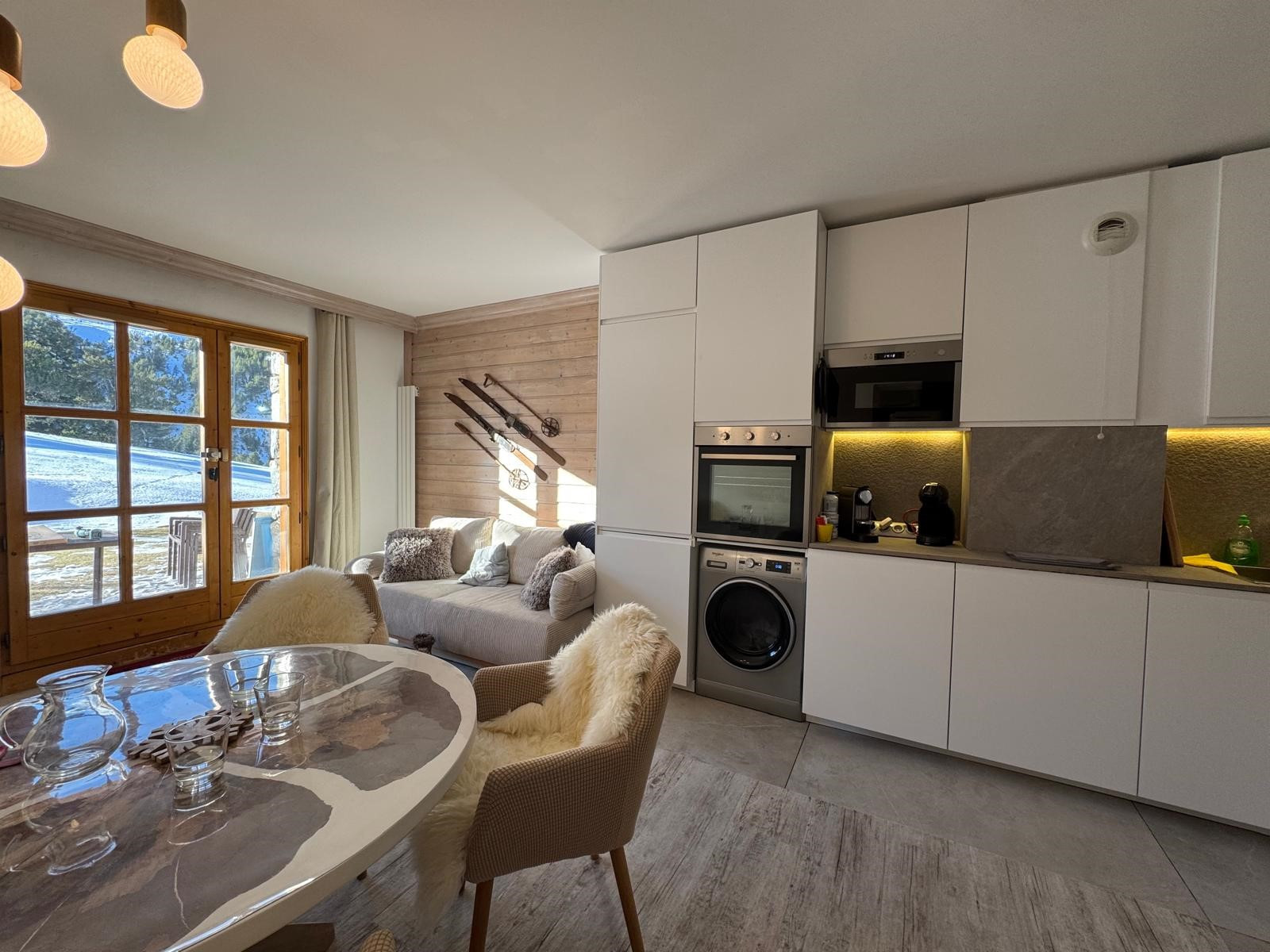 _lv_images__lot_0075553878_02_1447967