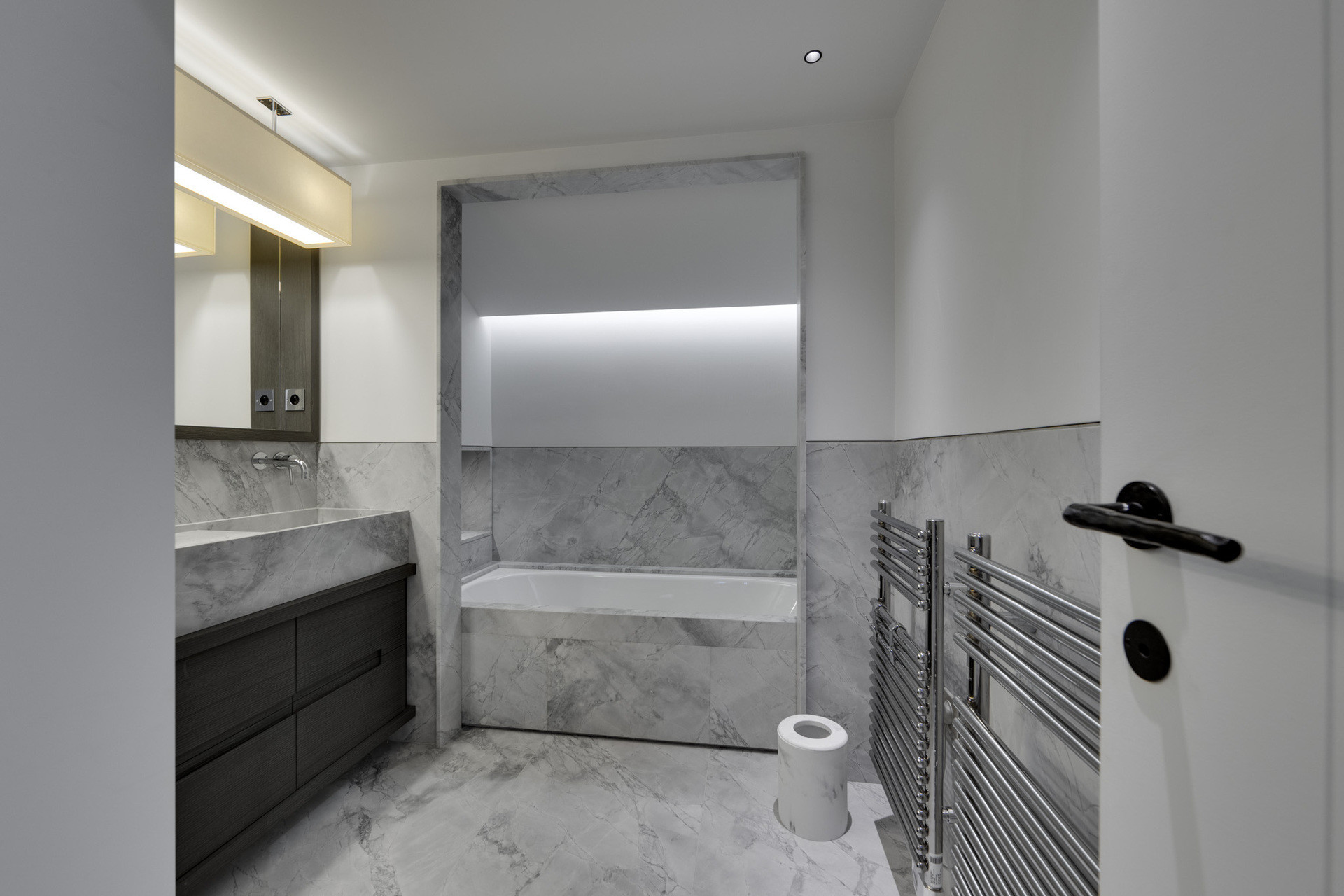 _lv_images__lot_0075553880_11_1447016