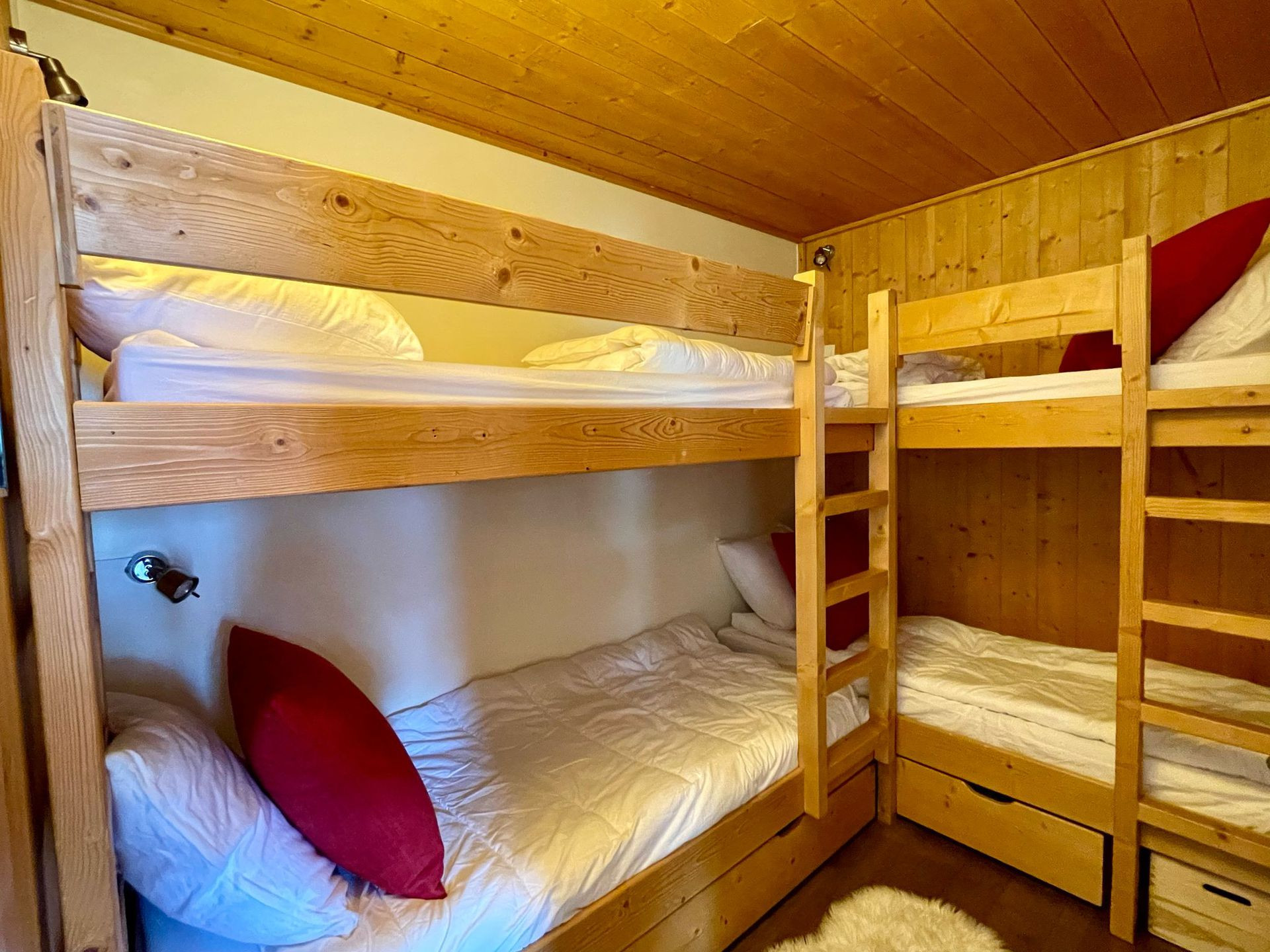 _lv_images__lot_0075553888_09_1445964