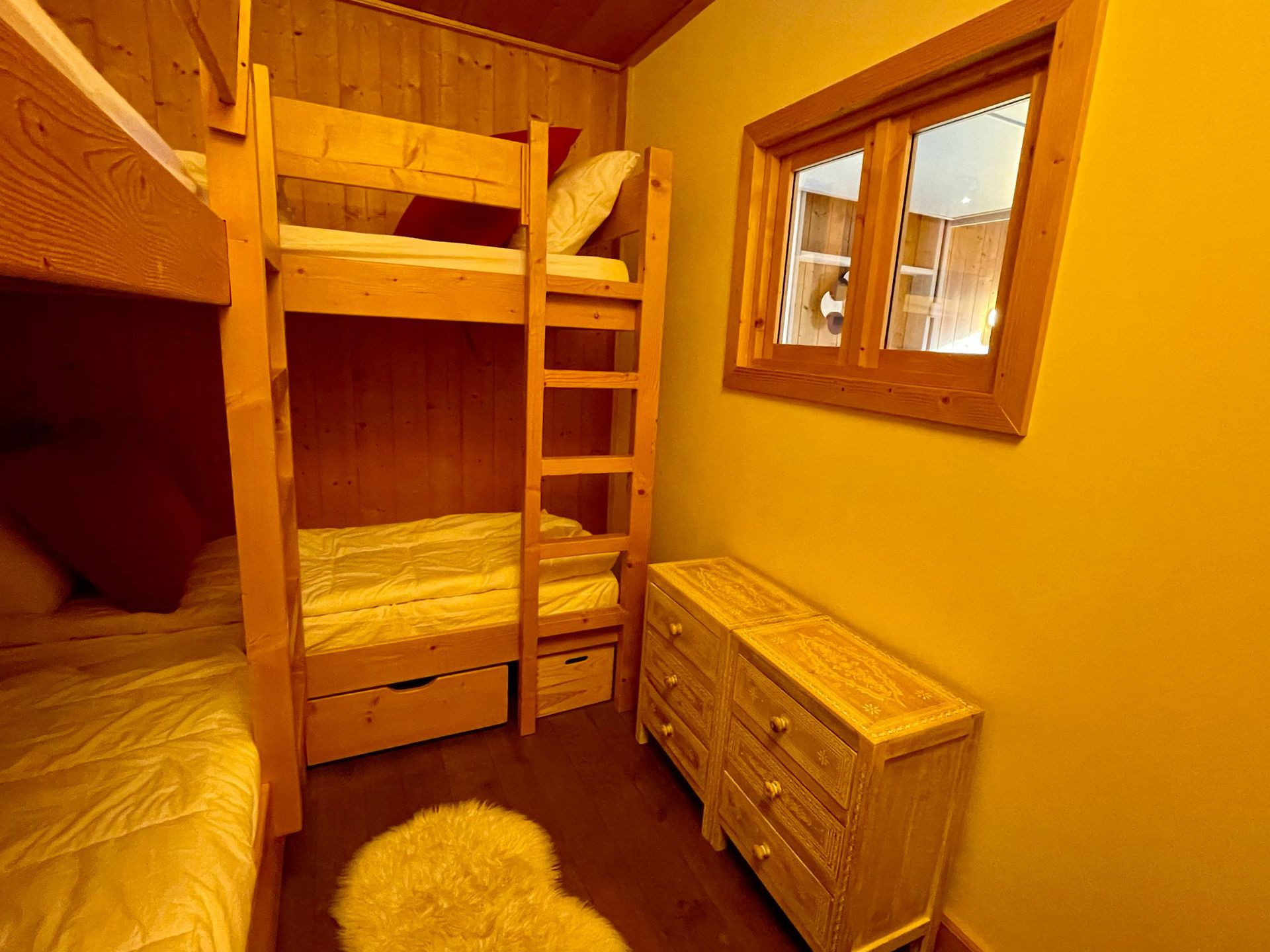 _lv_images__lot_0075553888_10_1445965