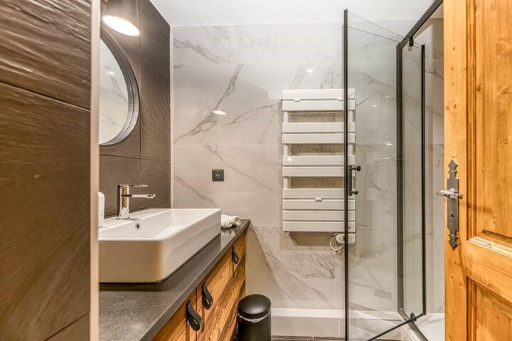 _lv_images__lot_0075554004_15_1447755