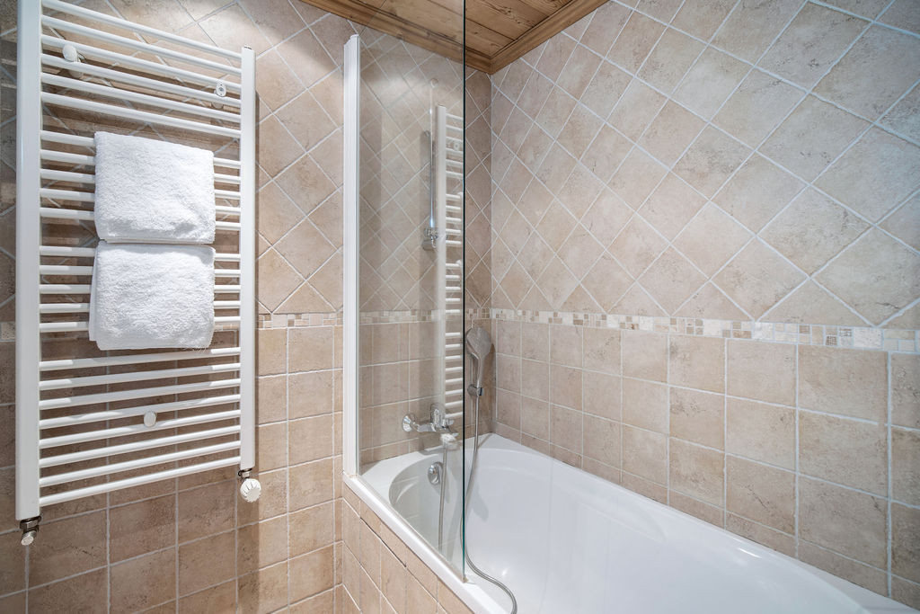 _lv_images__lot_0075554016_14_1445687