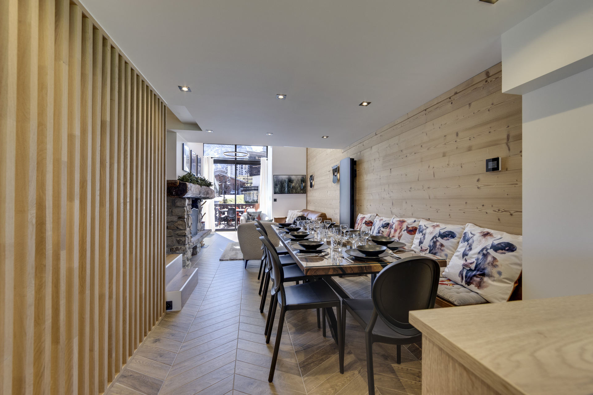 _lv_images__lot_0075554056_05_1447041