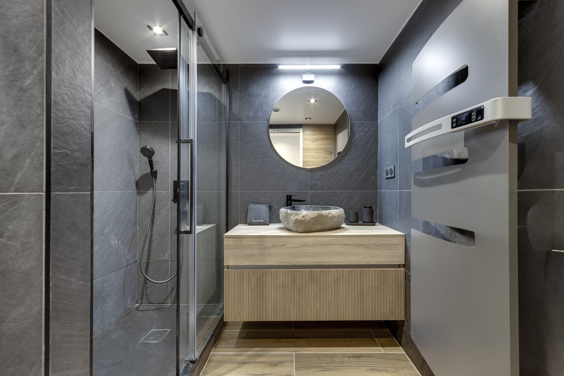 _lv_images__lot_0075554056_10_1447046