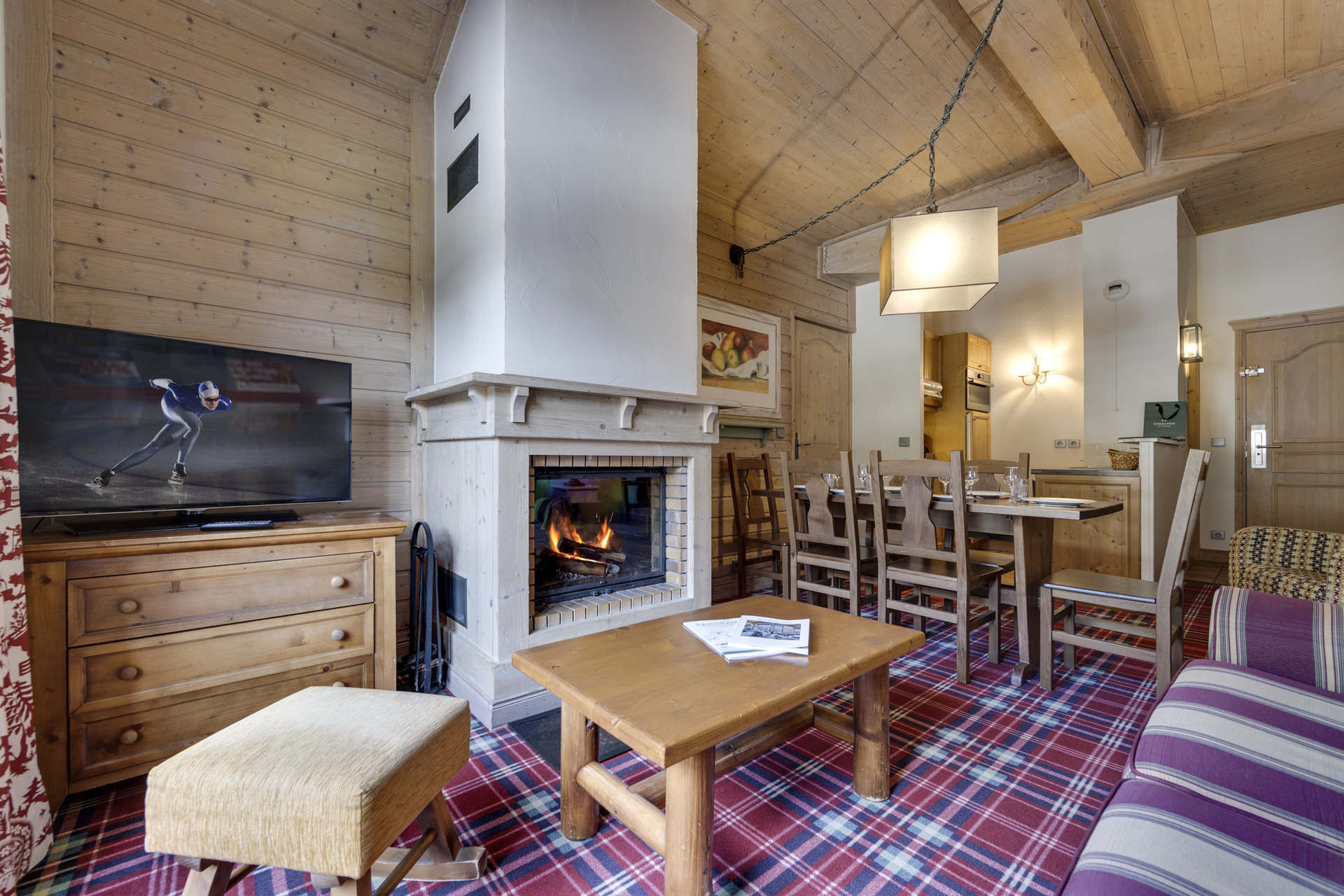 _lv_images__lot_0075554067_02_1447773