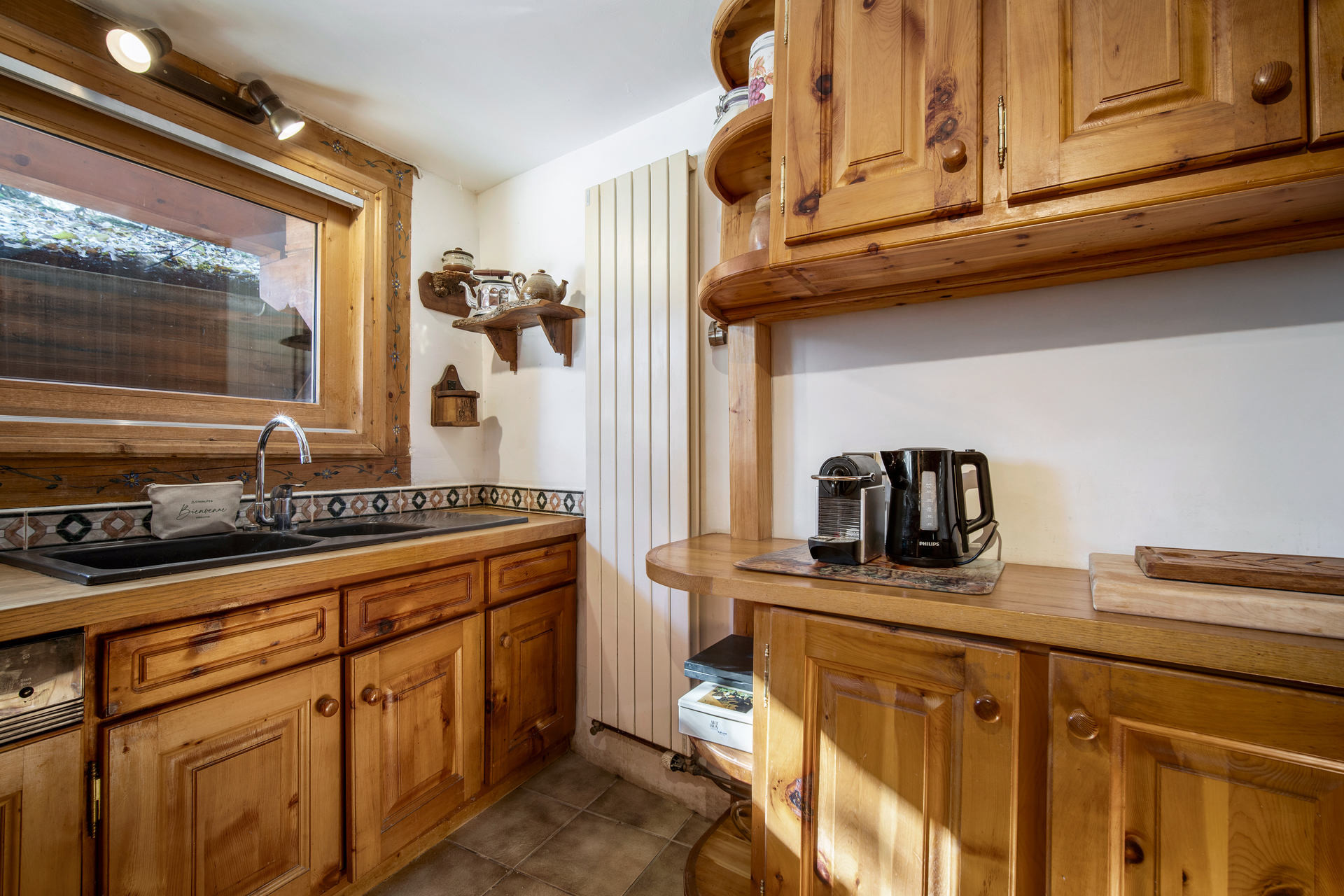 _lv_images__lot_0075554133_12_1448859