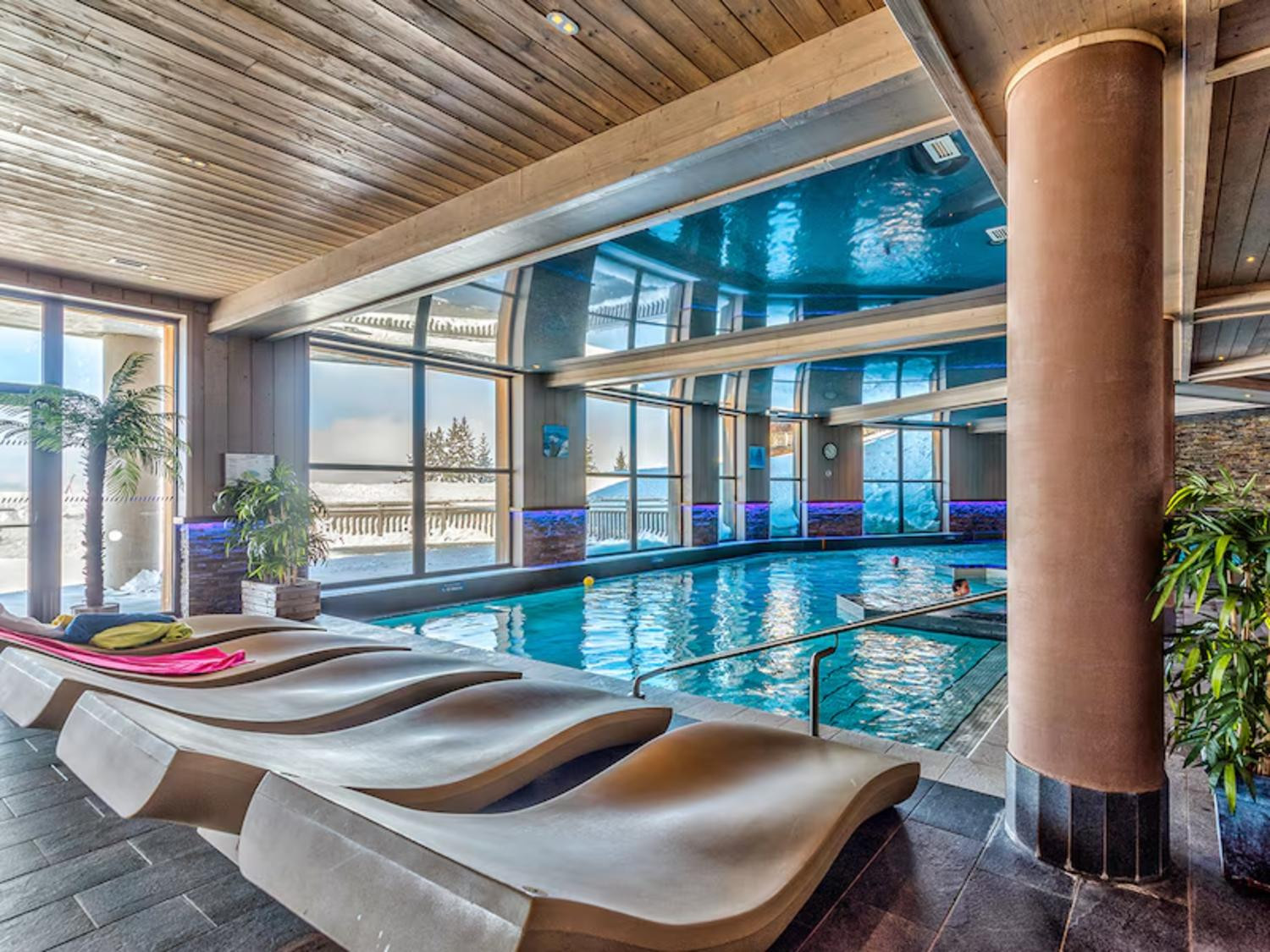 aaa-128841-43-1344473