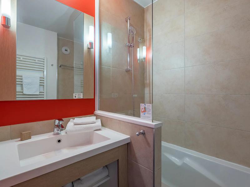 aaa-176970-43-999907