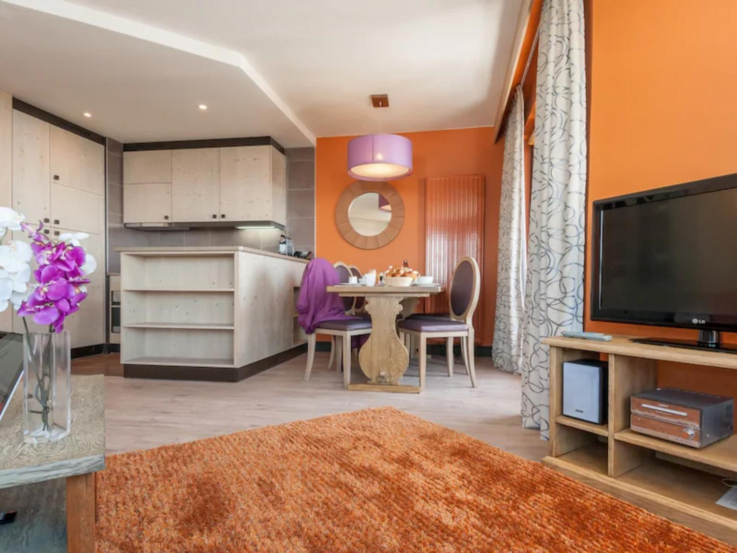 aaa-72418-43-1344546