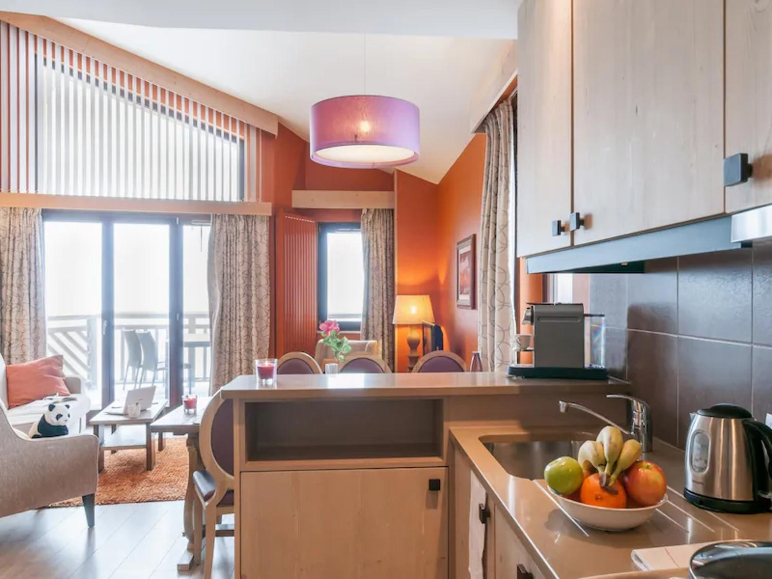 aaa-85357-43-1344595