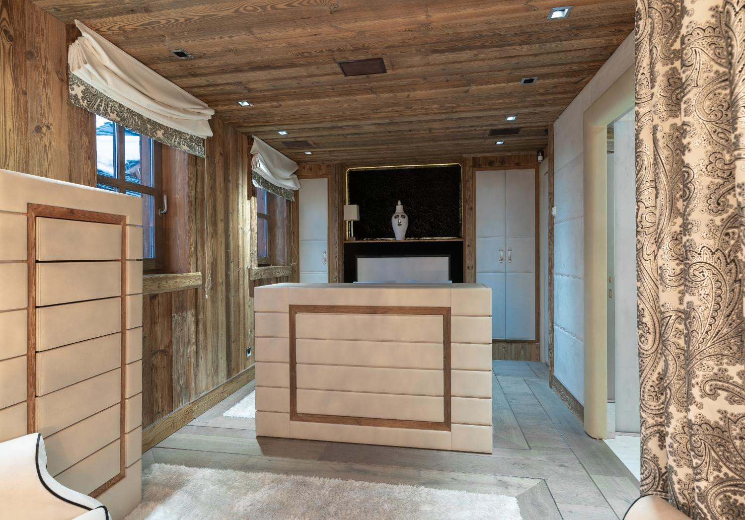 ab3f27c4-4371-4e70-8f0b-26dc65b8826d-1451937