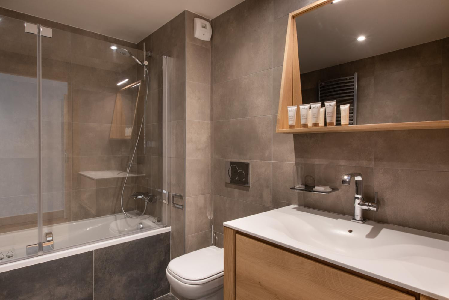 annapurna-a102-11-799149