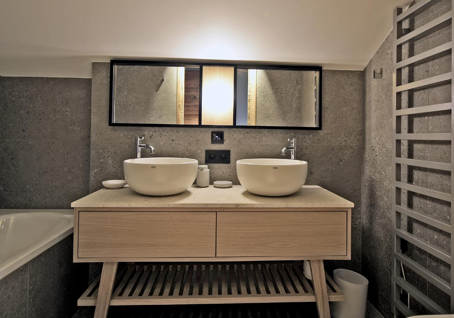 apartment-aspen-lgcdp-meribel-bathroom-1453943